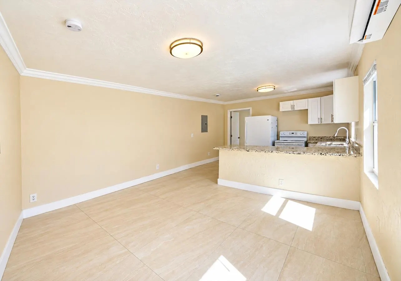 338 SW 1st Terrace #4