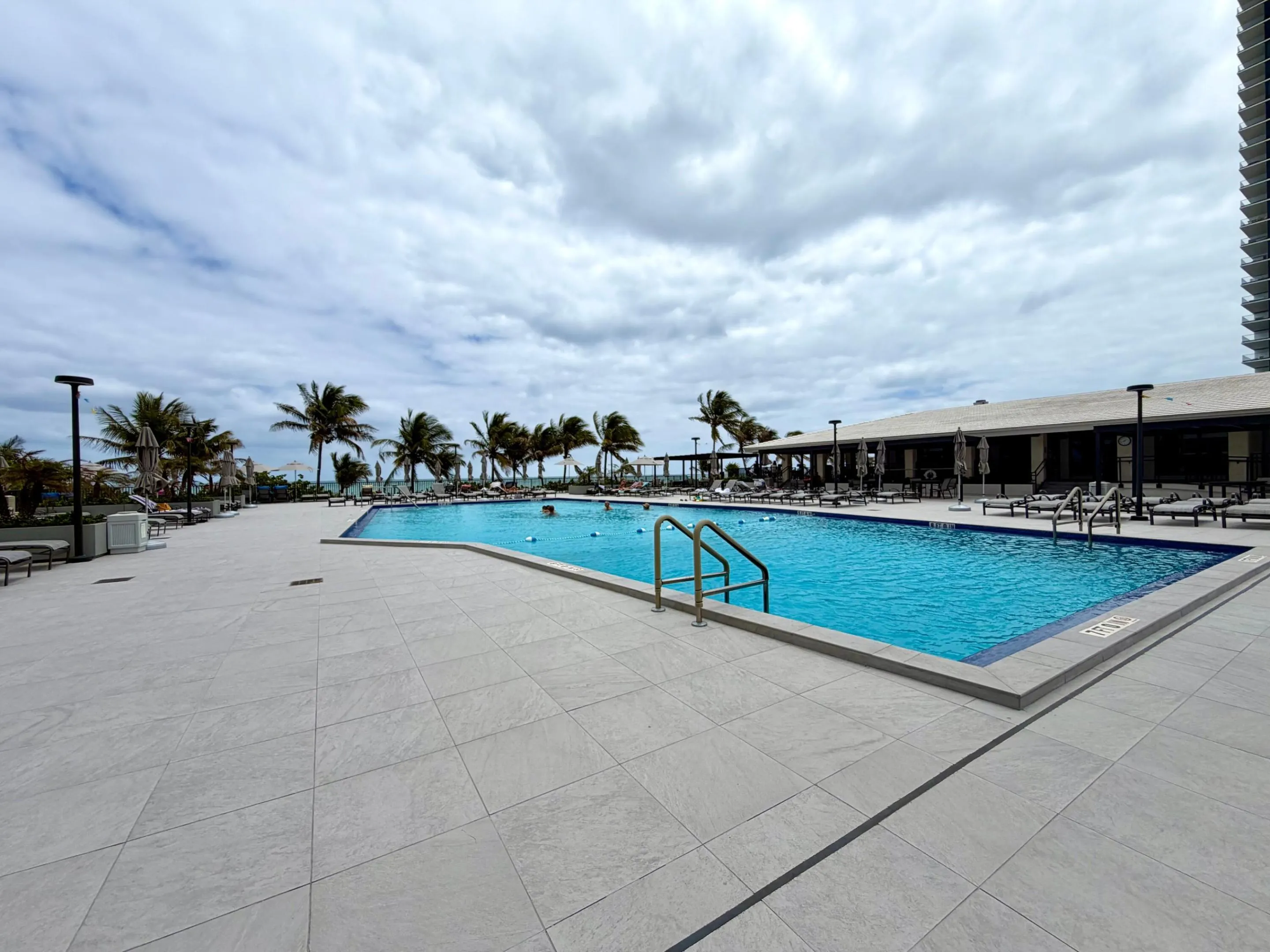 1985 S Ocean Drive #21A