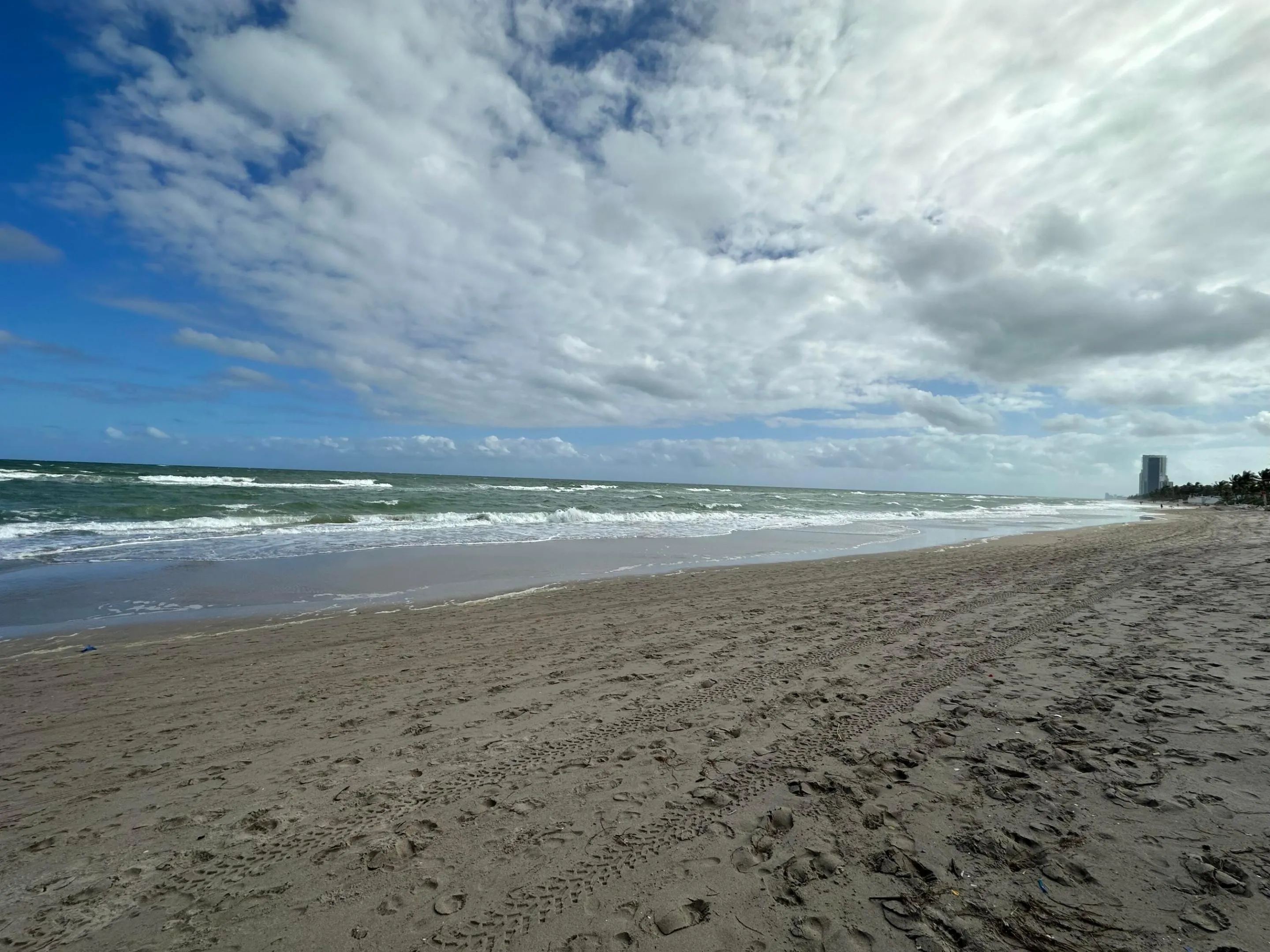 1985 S Ocean Drive #21A