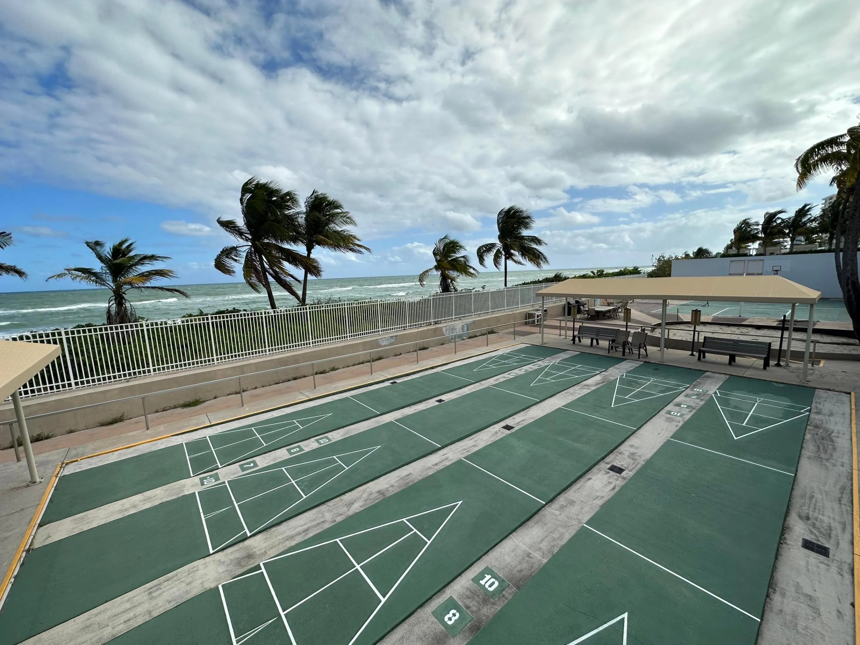 1985 S Ocean Drive #21A