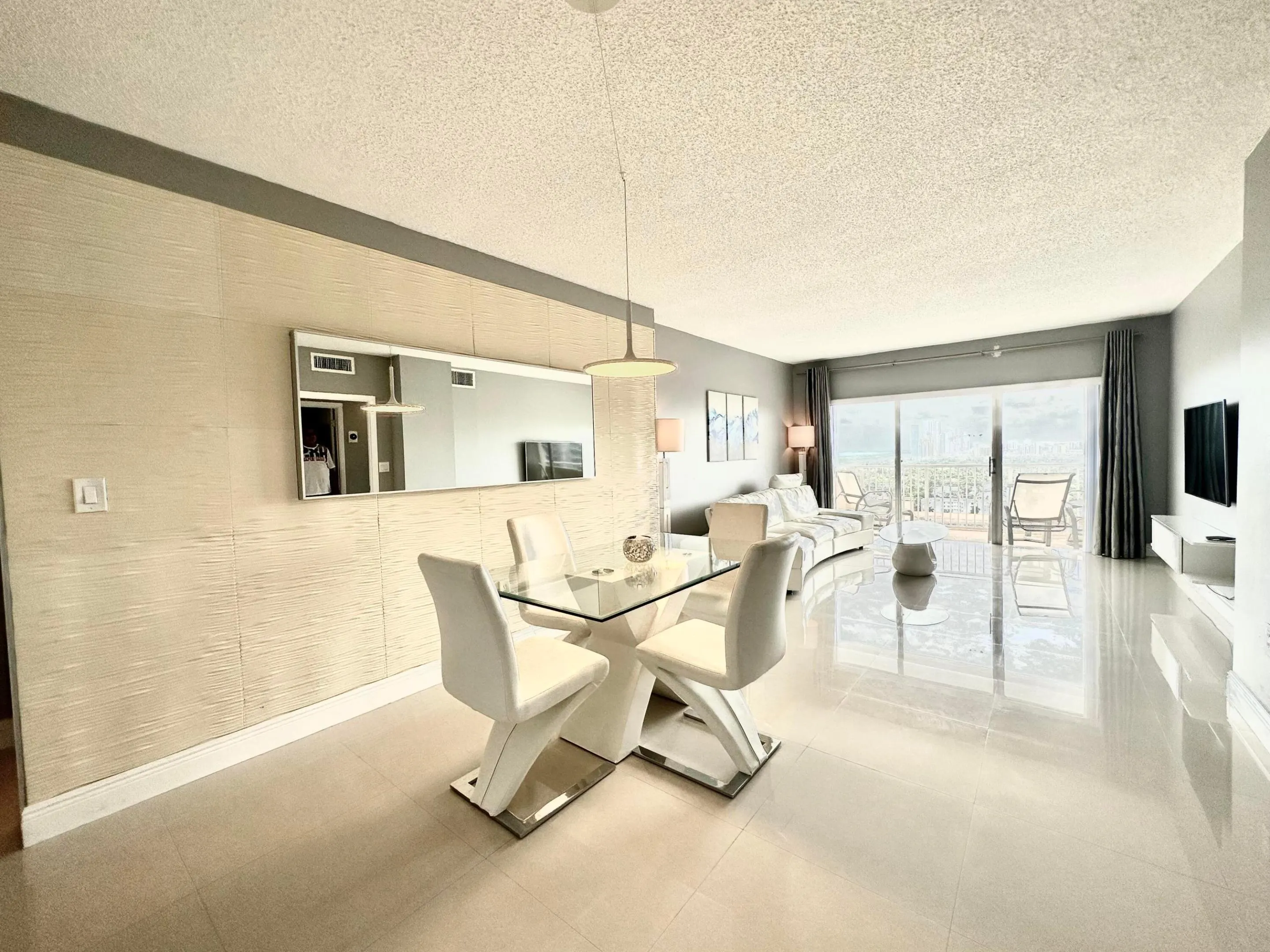 1985 S Ocean Drive #21A