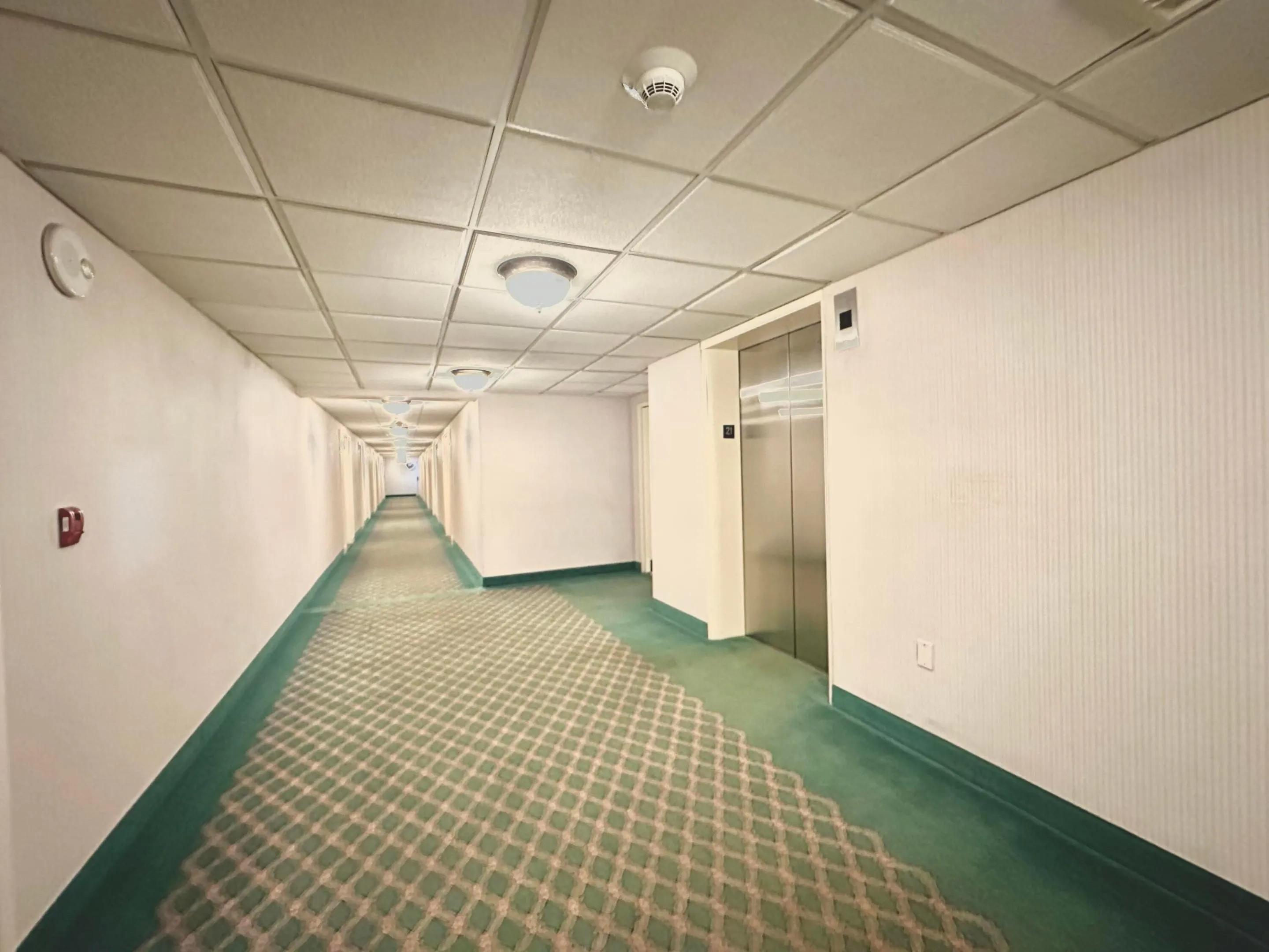 1985 S Ocean Drive #21A