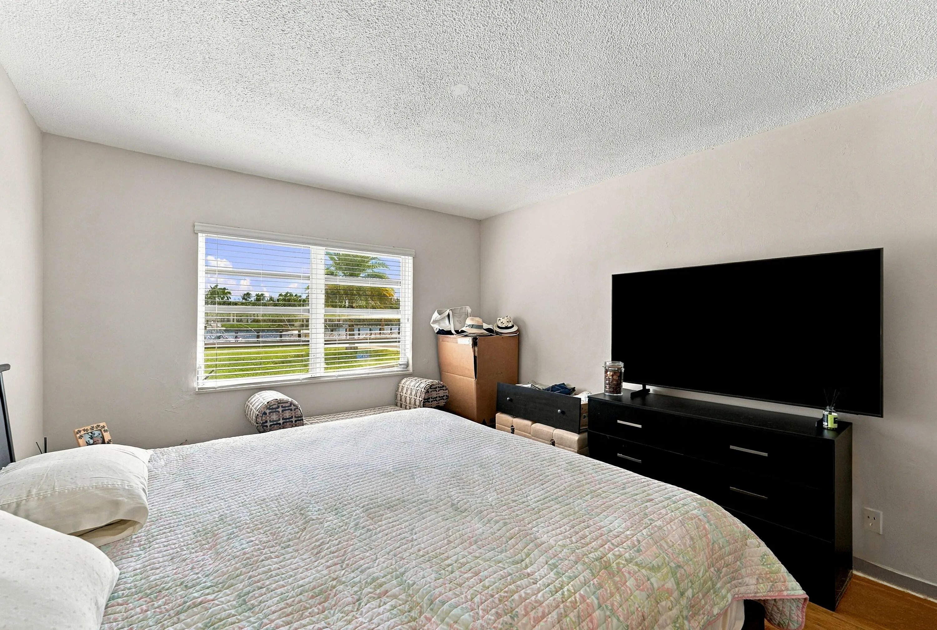 330 N FEDERAL Highway #108