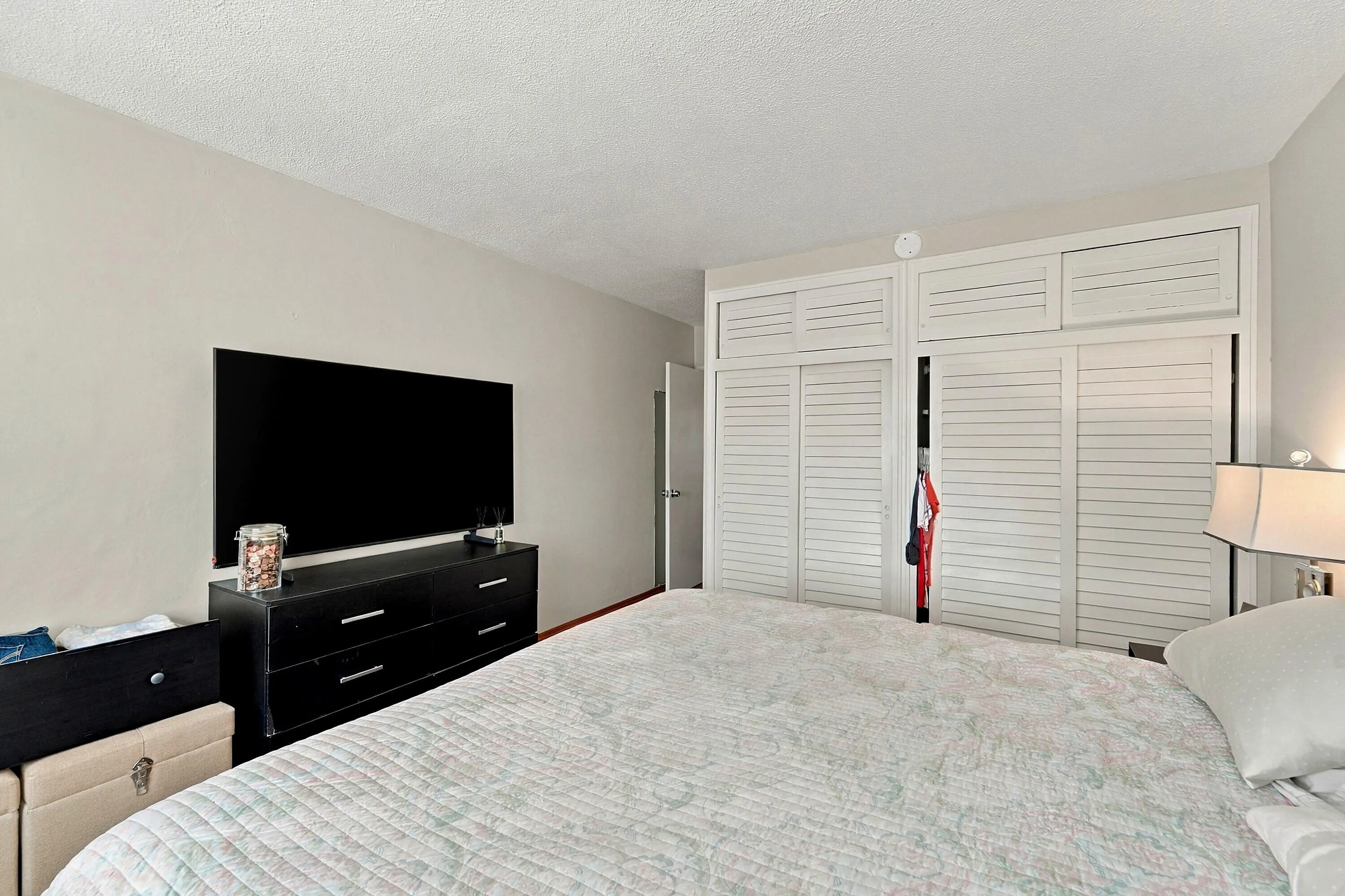 330 N FEDERAL Highway #108