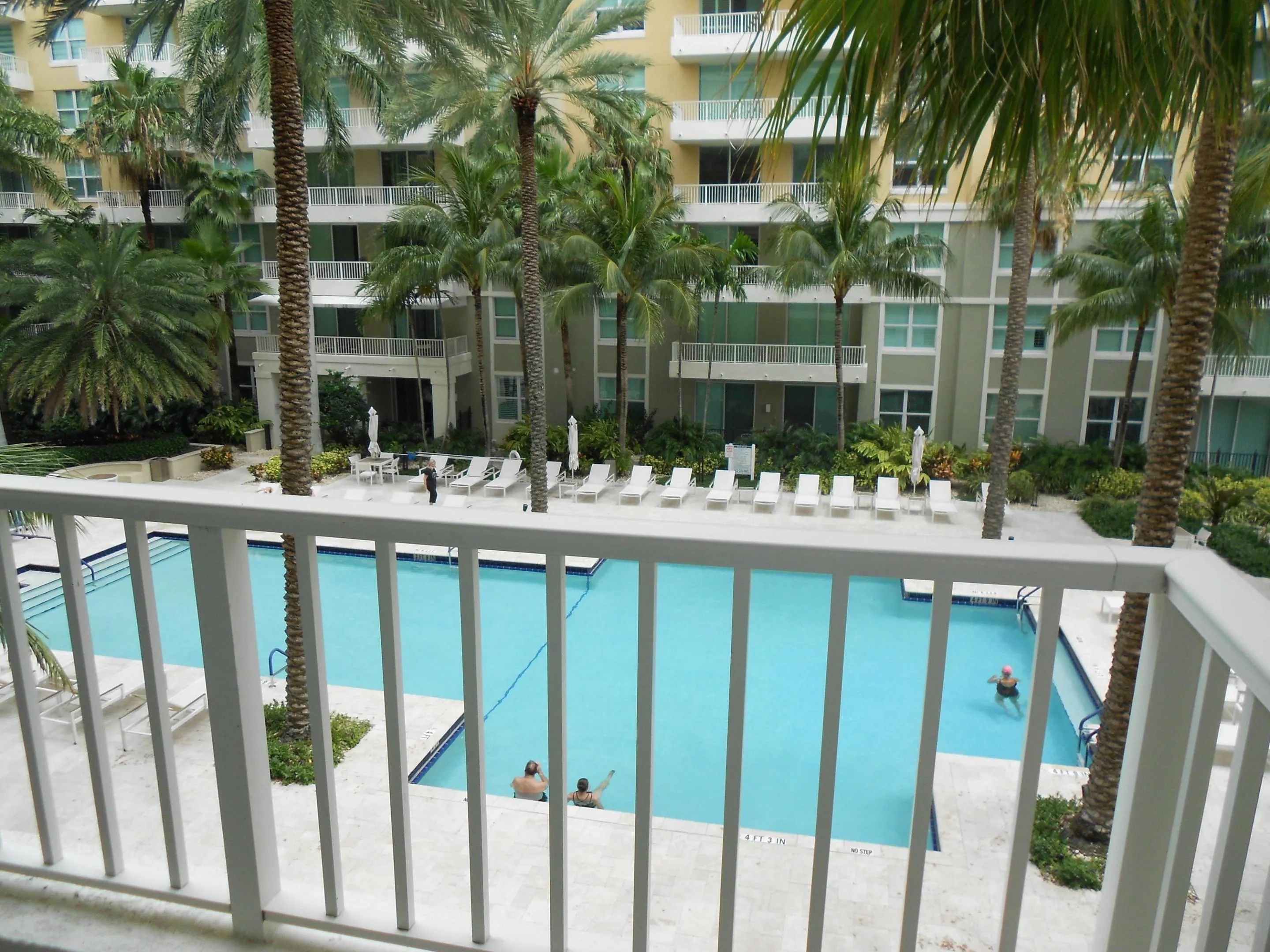 625 Casa Loma Boulevard #303