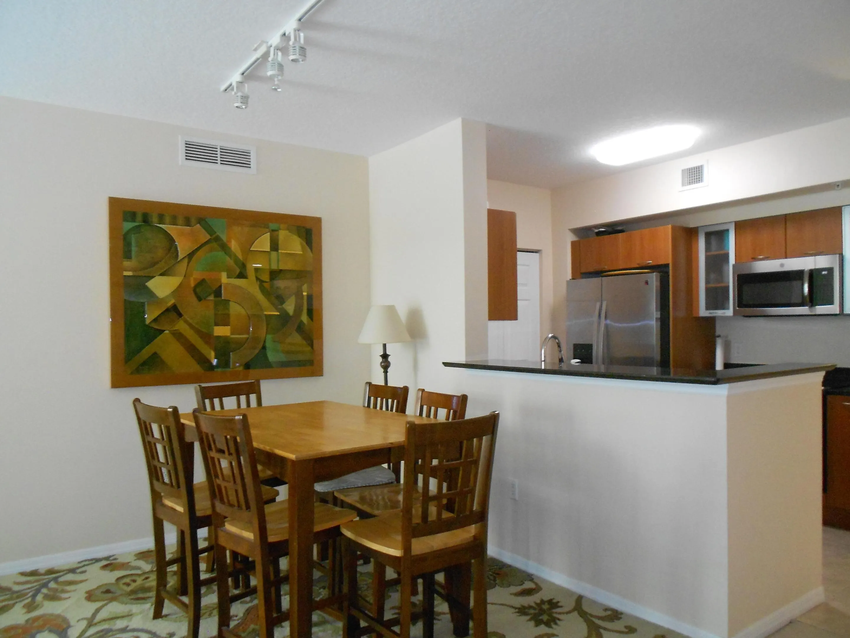 625 Casa Loma Boulevard #303
