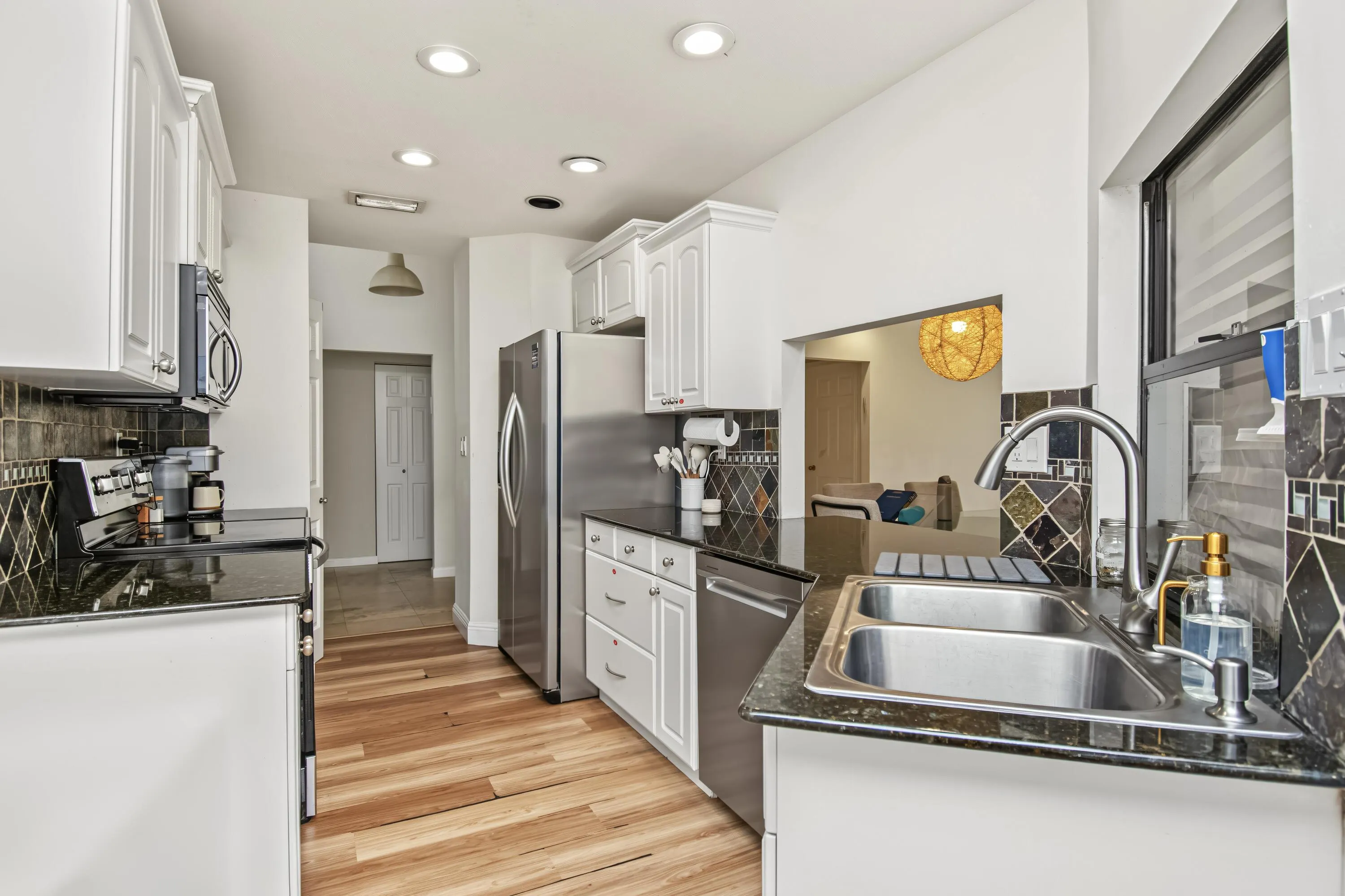 6708 SWEET MAPLE Lane
