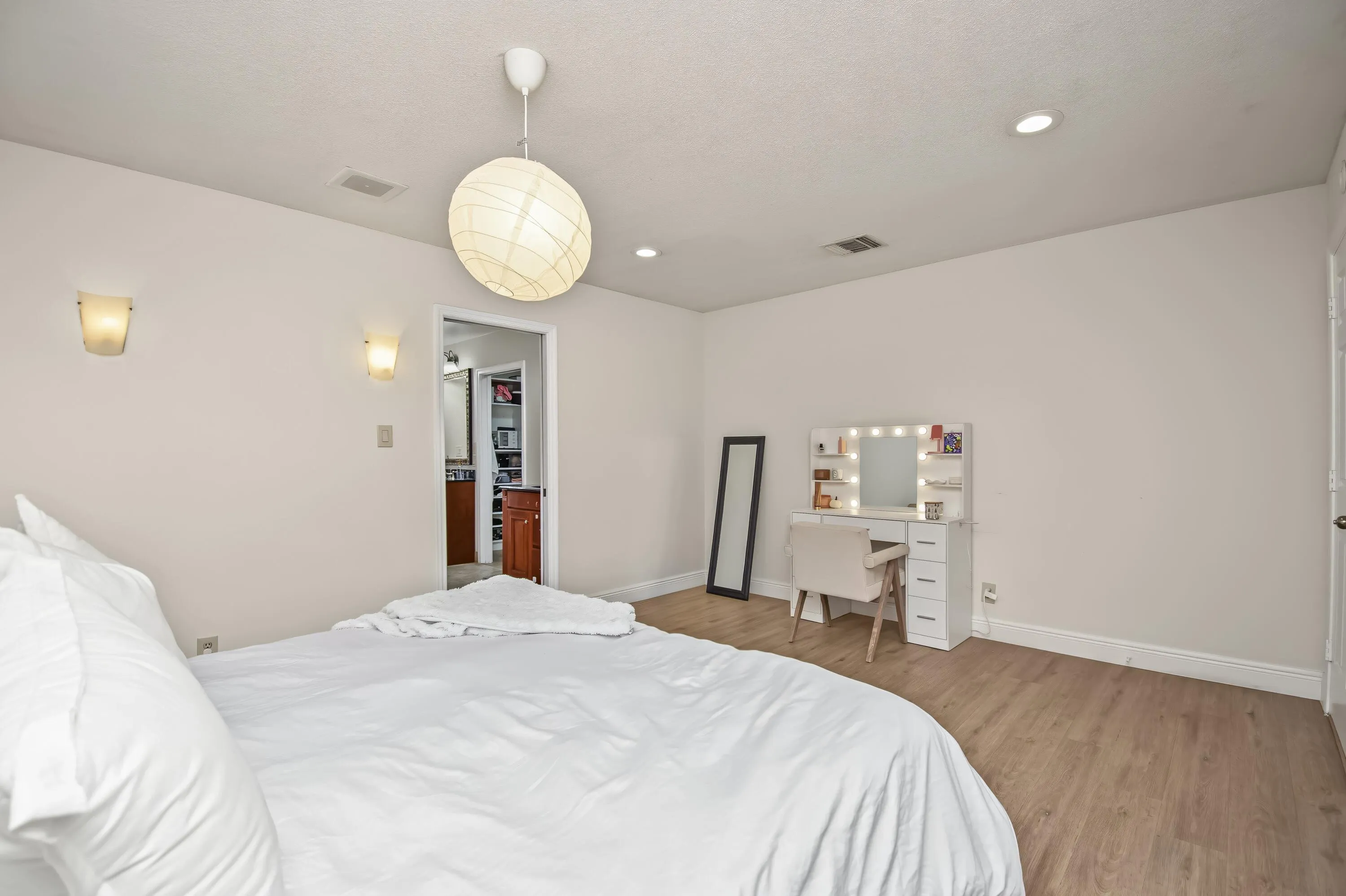 6708 SWEET MAPLE Lane