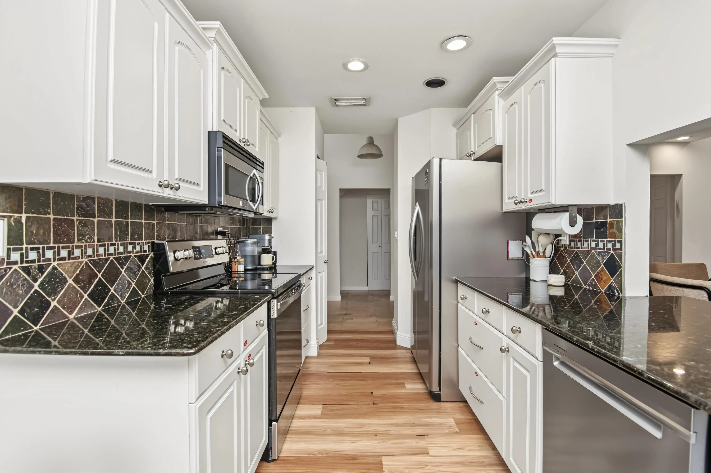 6708 SWEET MAPLE Lane