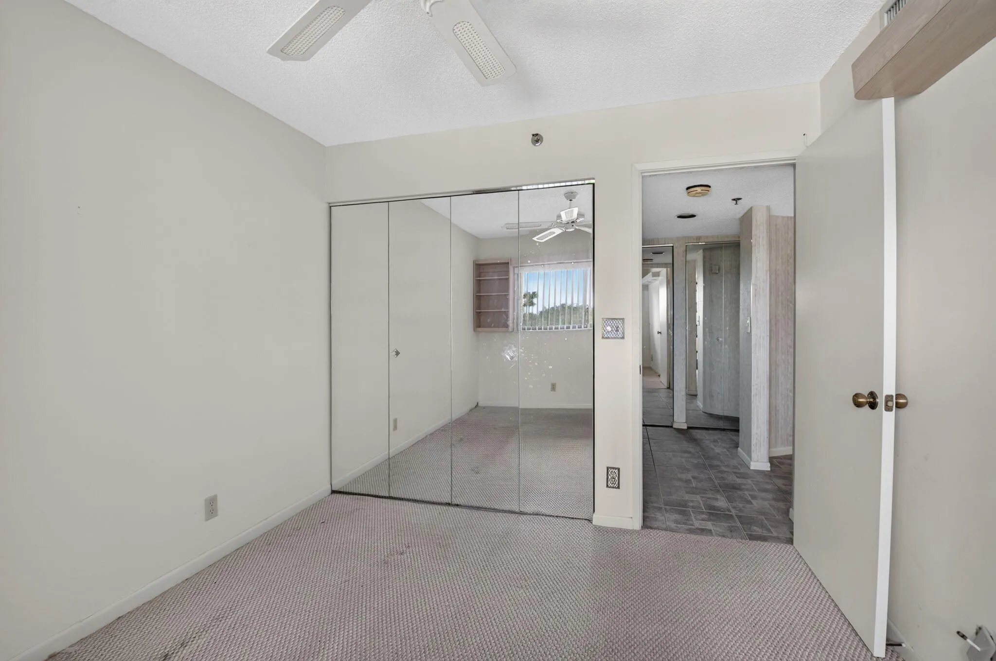 7260 KINGHURST Drive #404