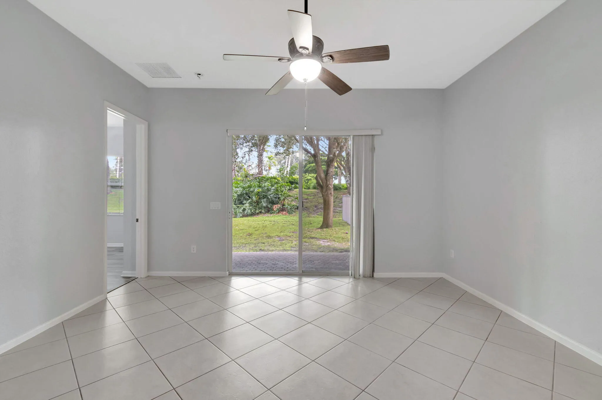 10947 BITTERNUT HICKORY Lane