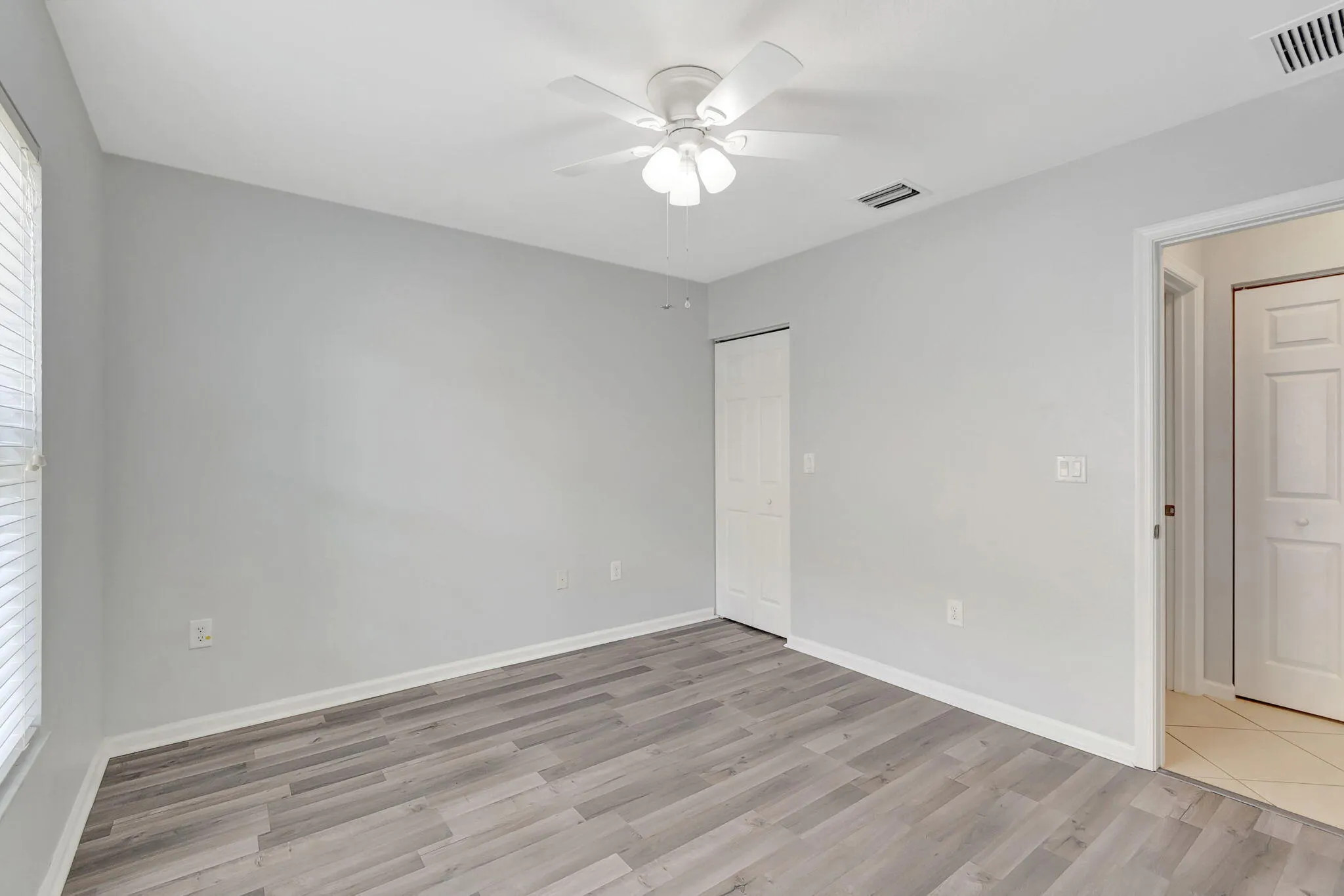 10947 BITTERNUT HICKORY Lane