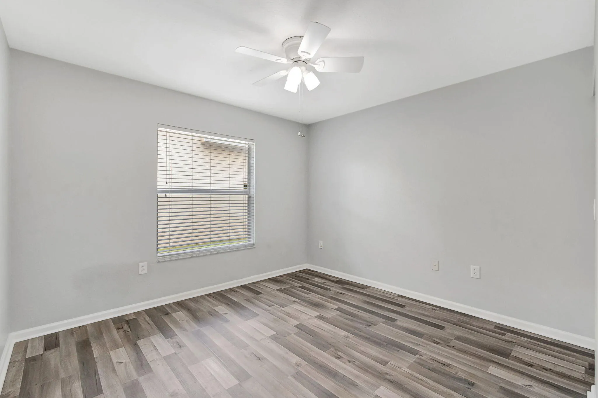 10947 BITTERNUT HICKORY Lane