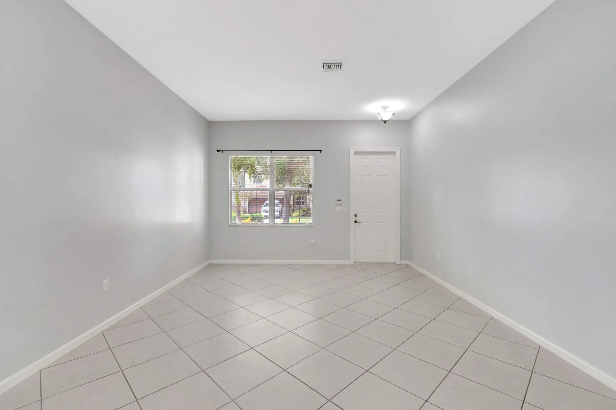 10947 BITTERNUT HICKORY Lane