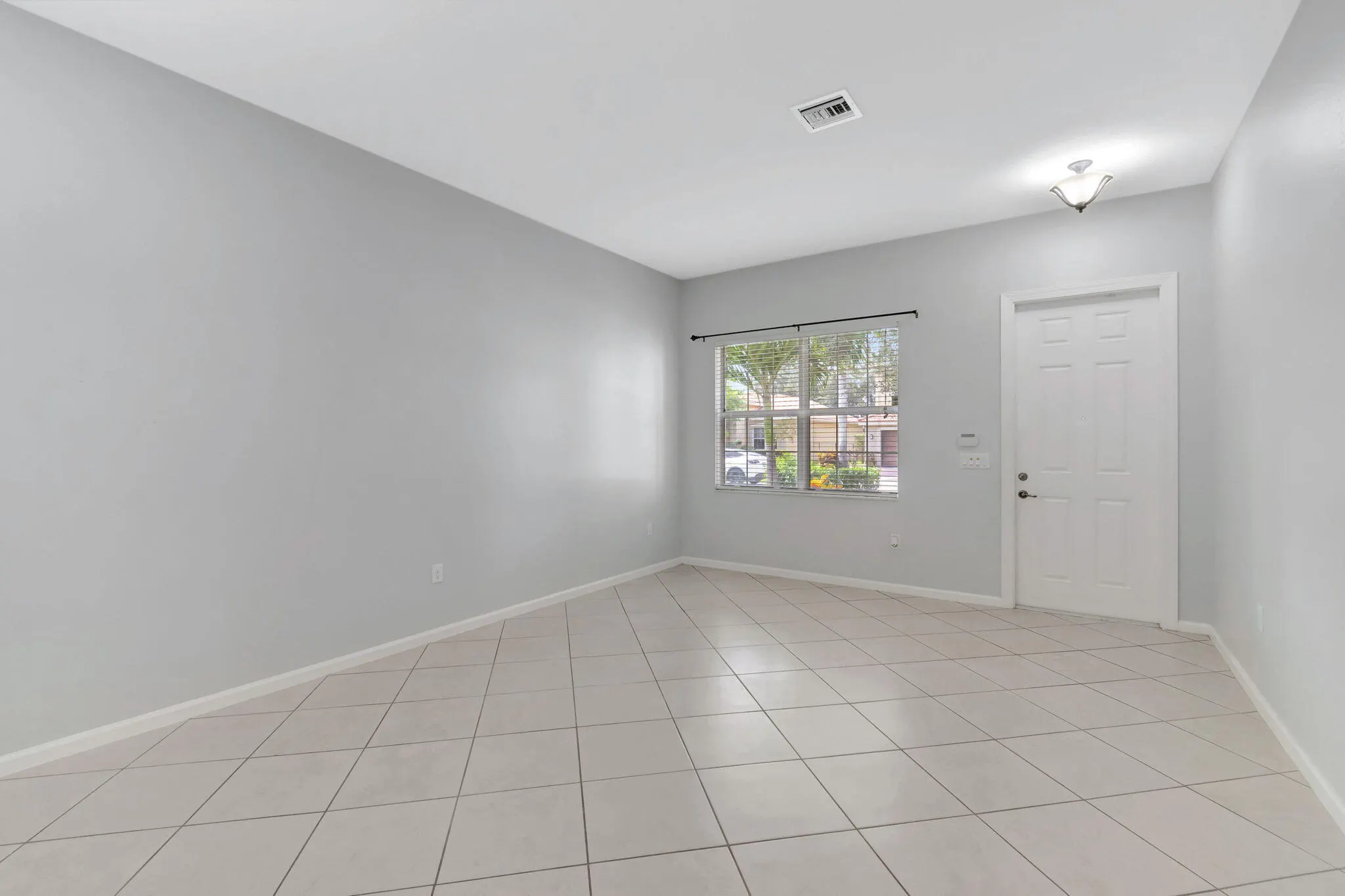 10947 BITTERNUT HICKORY Lane