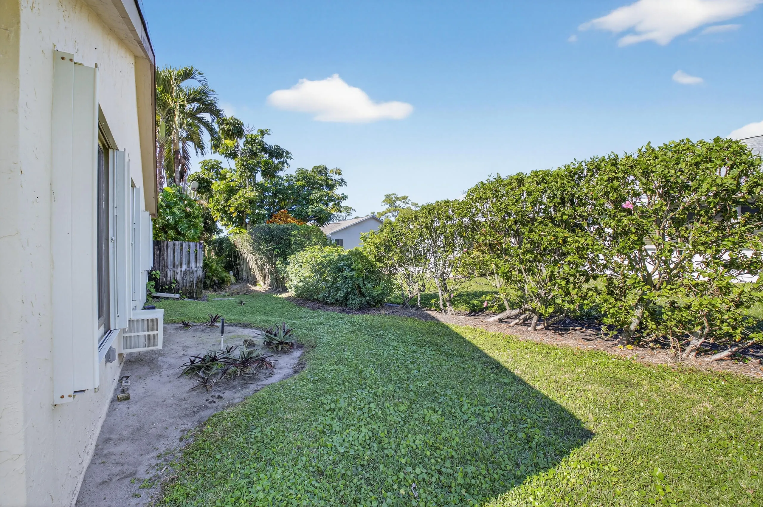 2601 NW 15TH Street