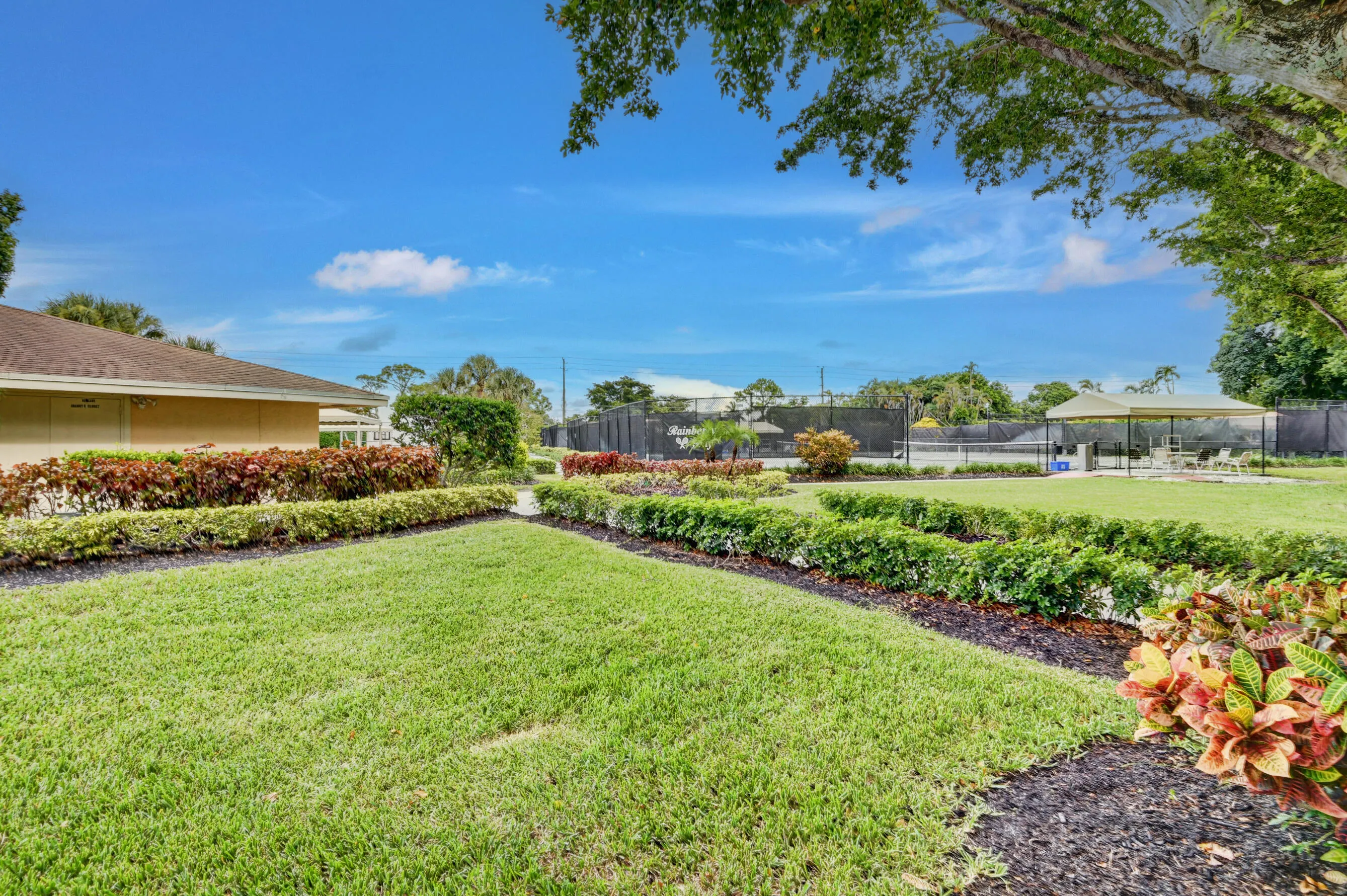 2601 NW 15TH Street