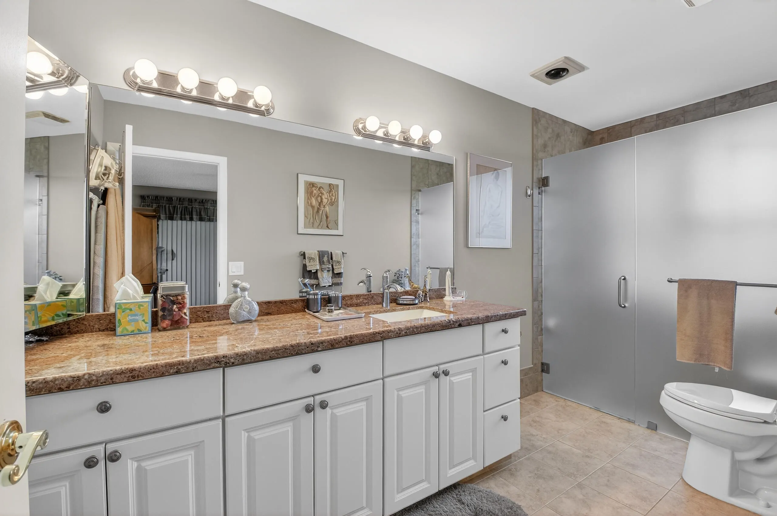 2601 NW 15TH Street