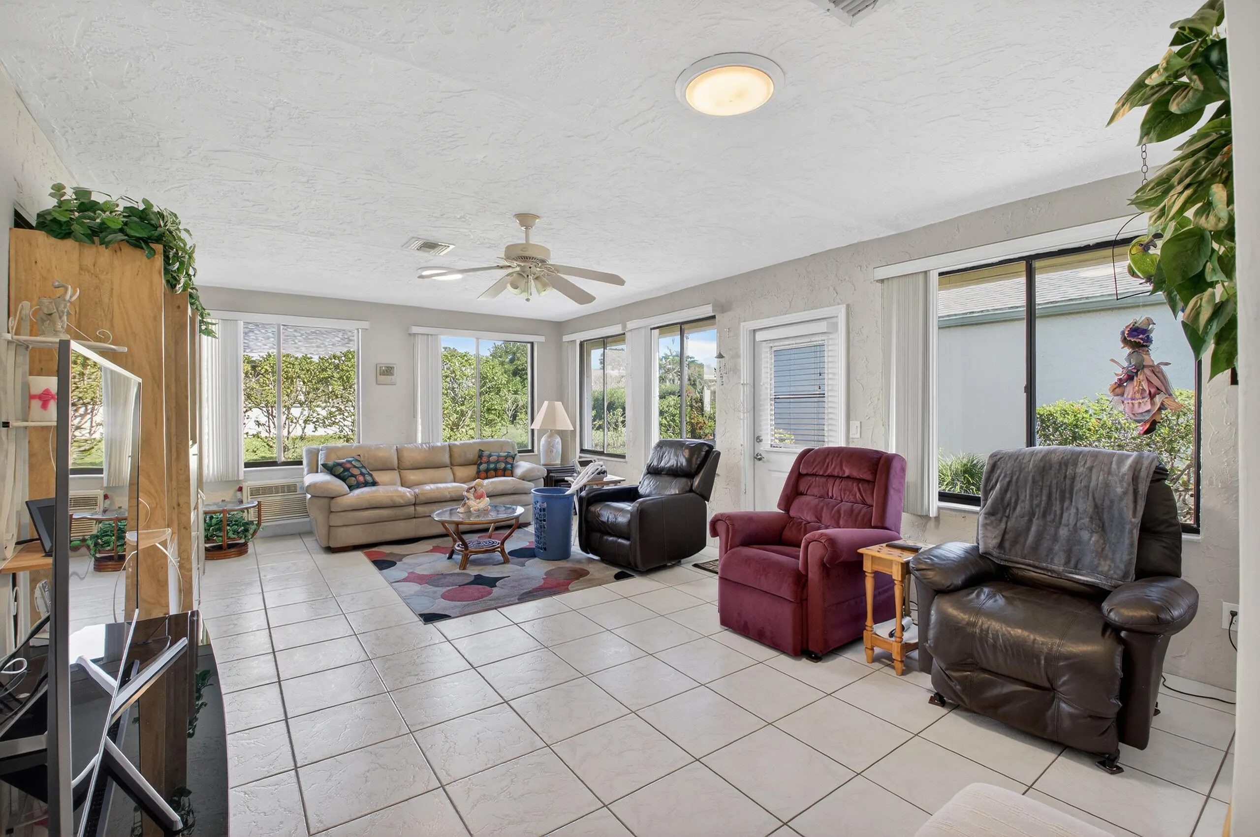 2601 NW 15TH Street