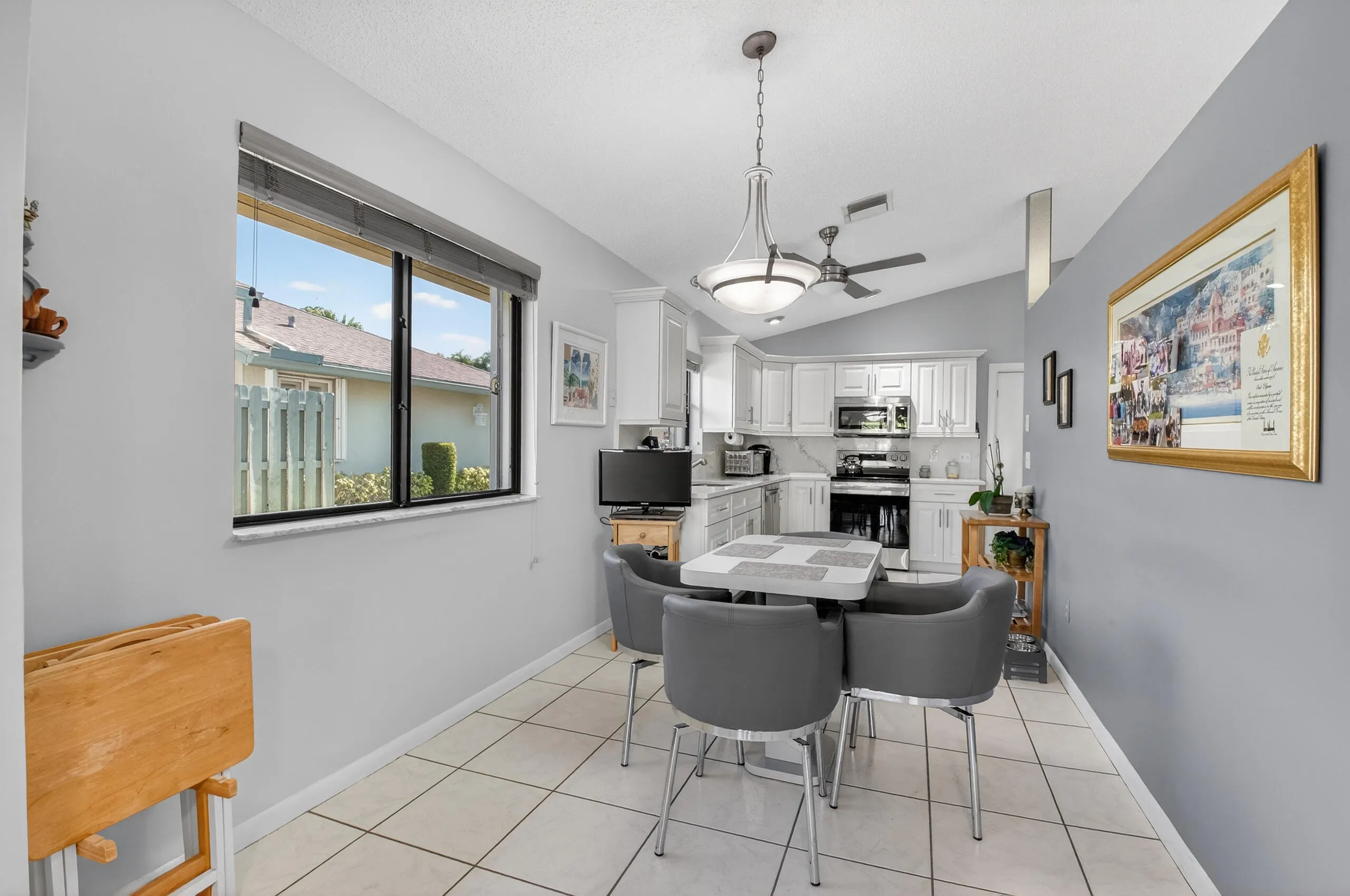 2601 NW 15TH Street