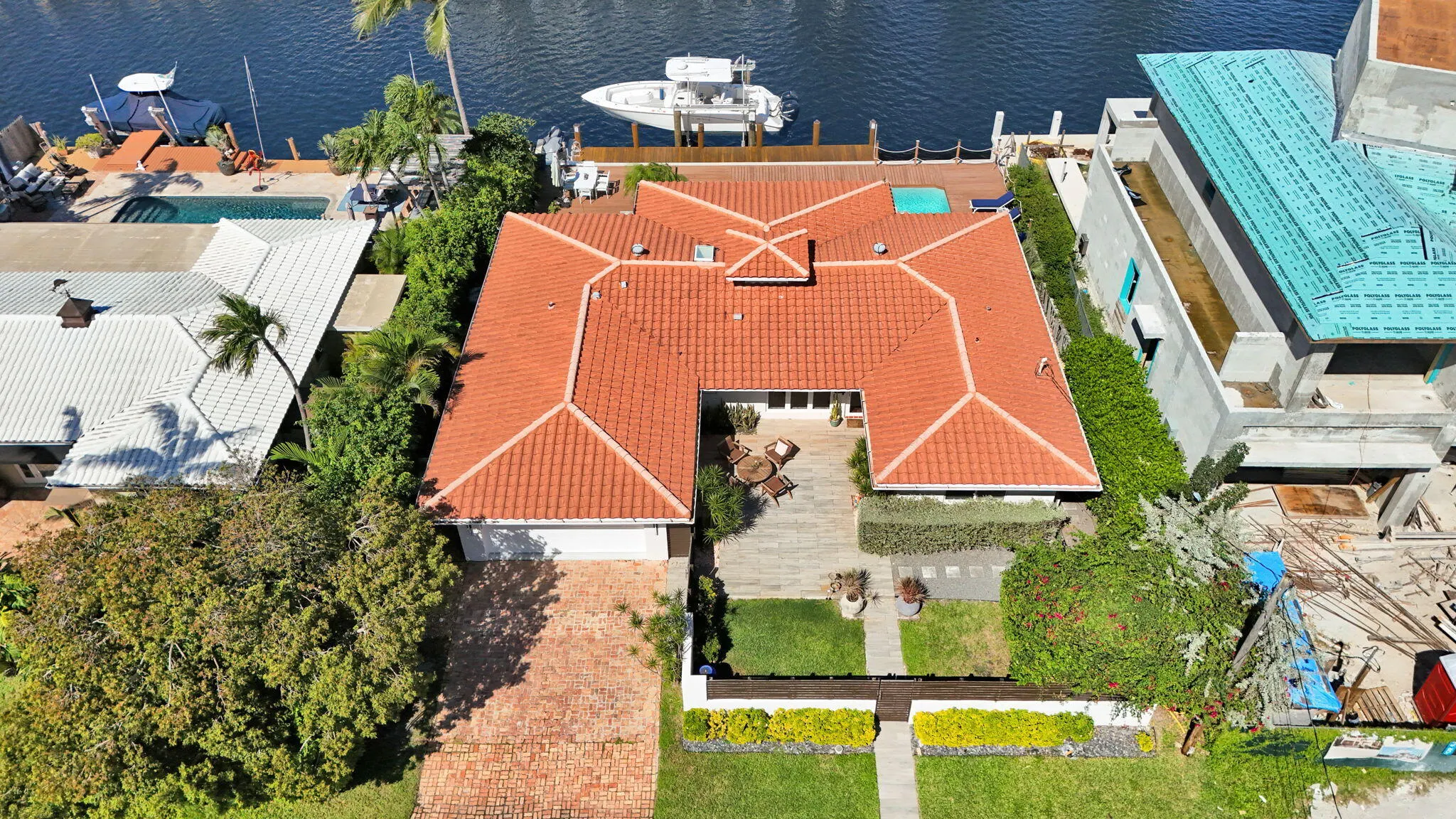 2225 NE 15TH Court