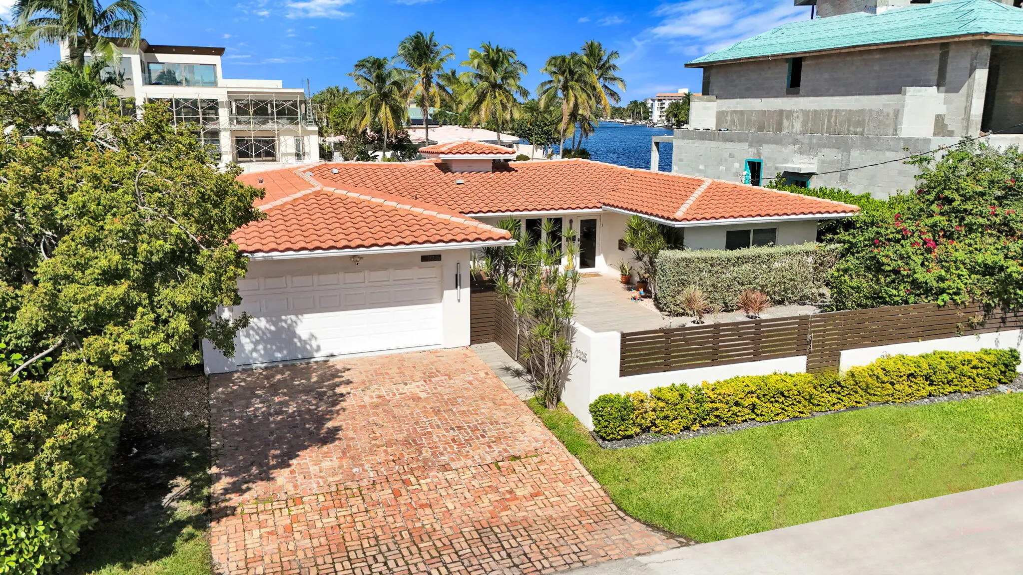 2225 NE 15TH Court