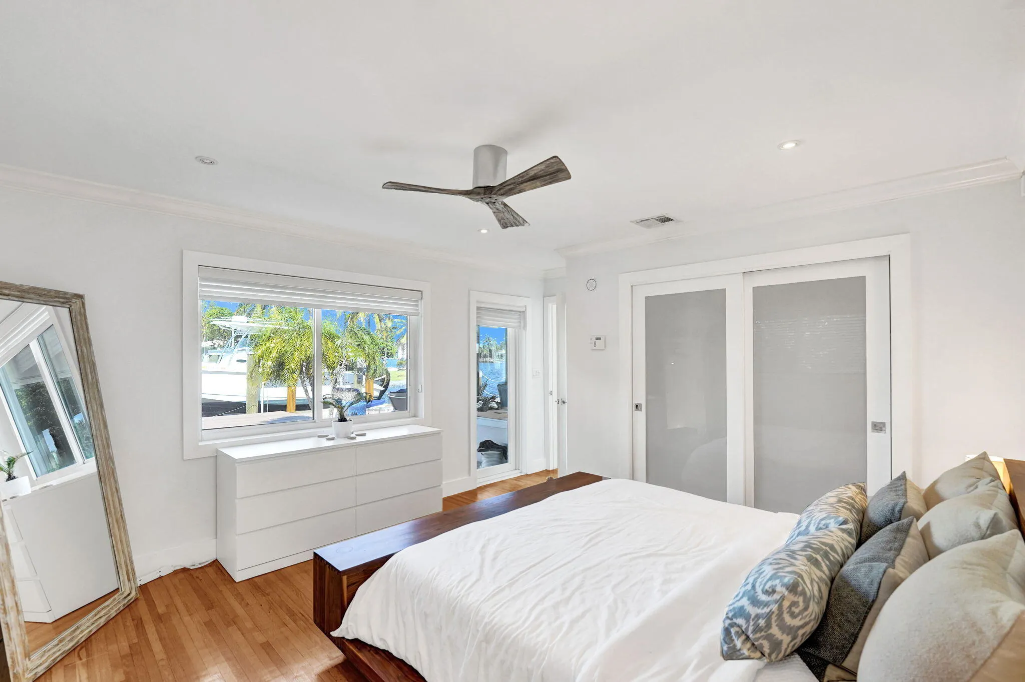 2225 NE 15TH Court