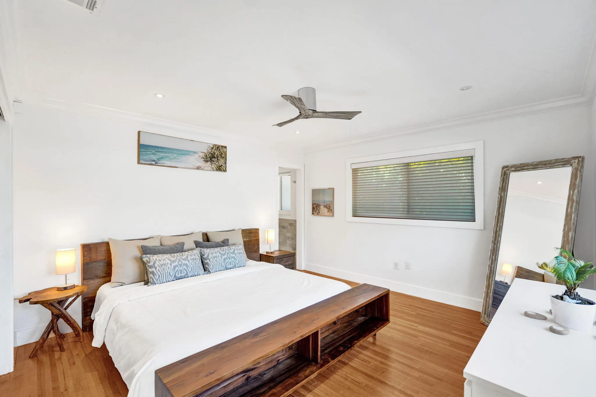 2225 NE 15TH Court