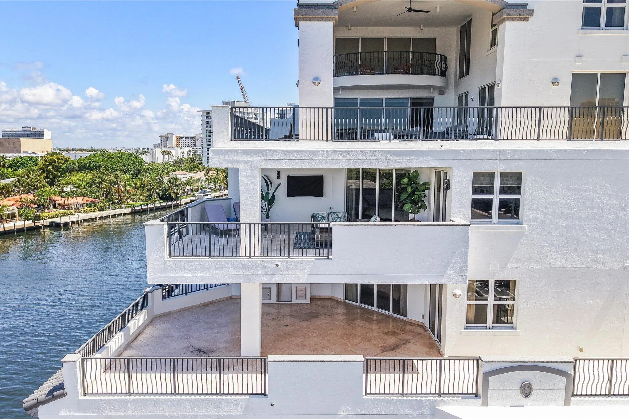 615 BAYSHORE Drive #603
