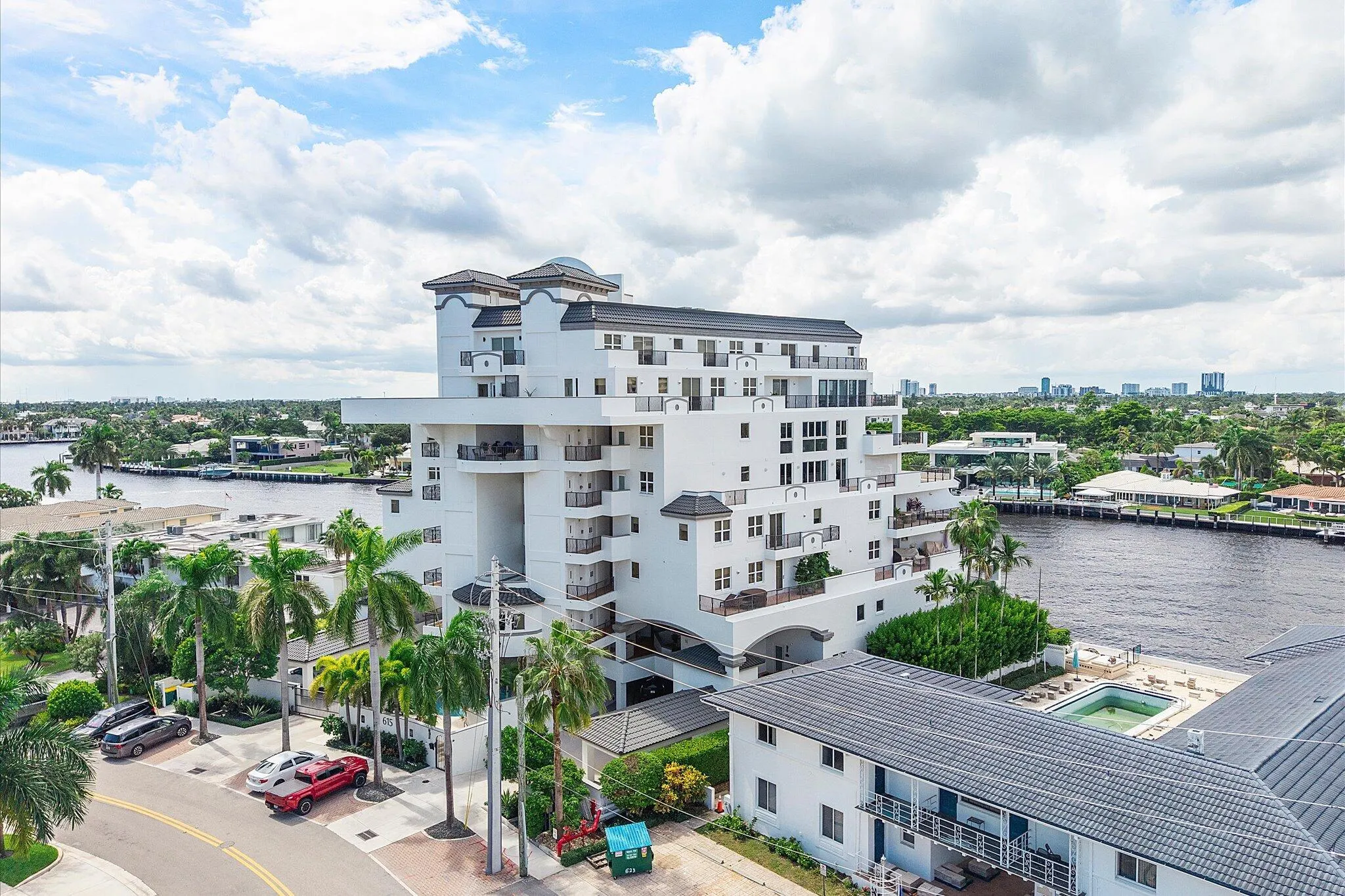 615 BAYSHORE Drive #603