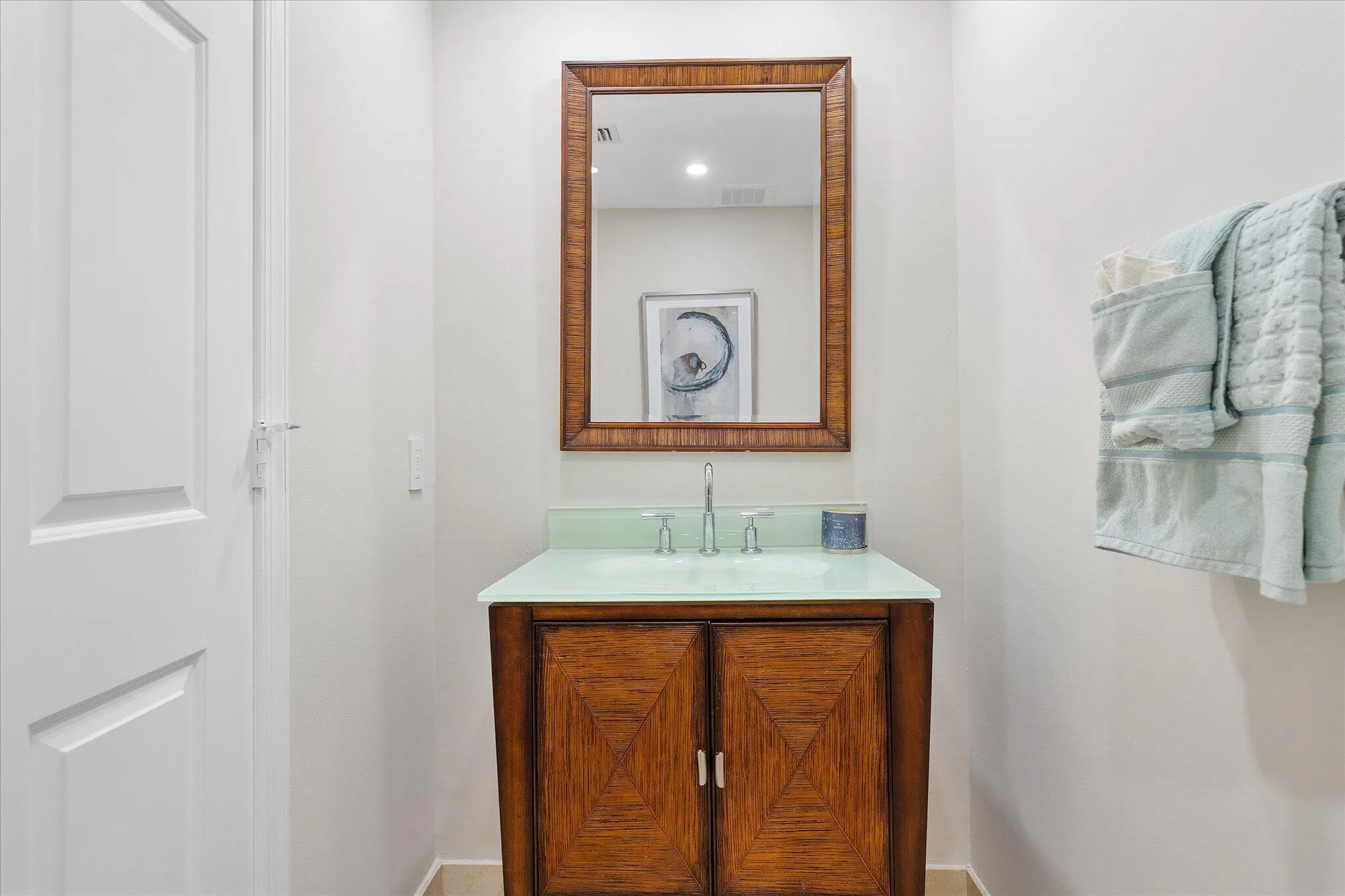 615 BAYSHORE Drive #603