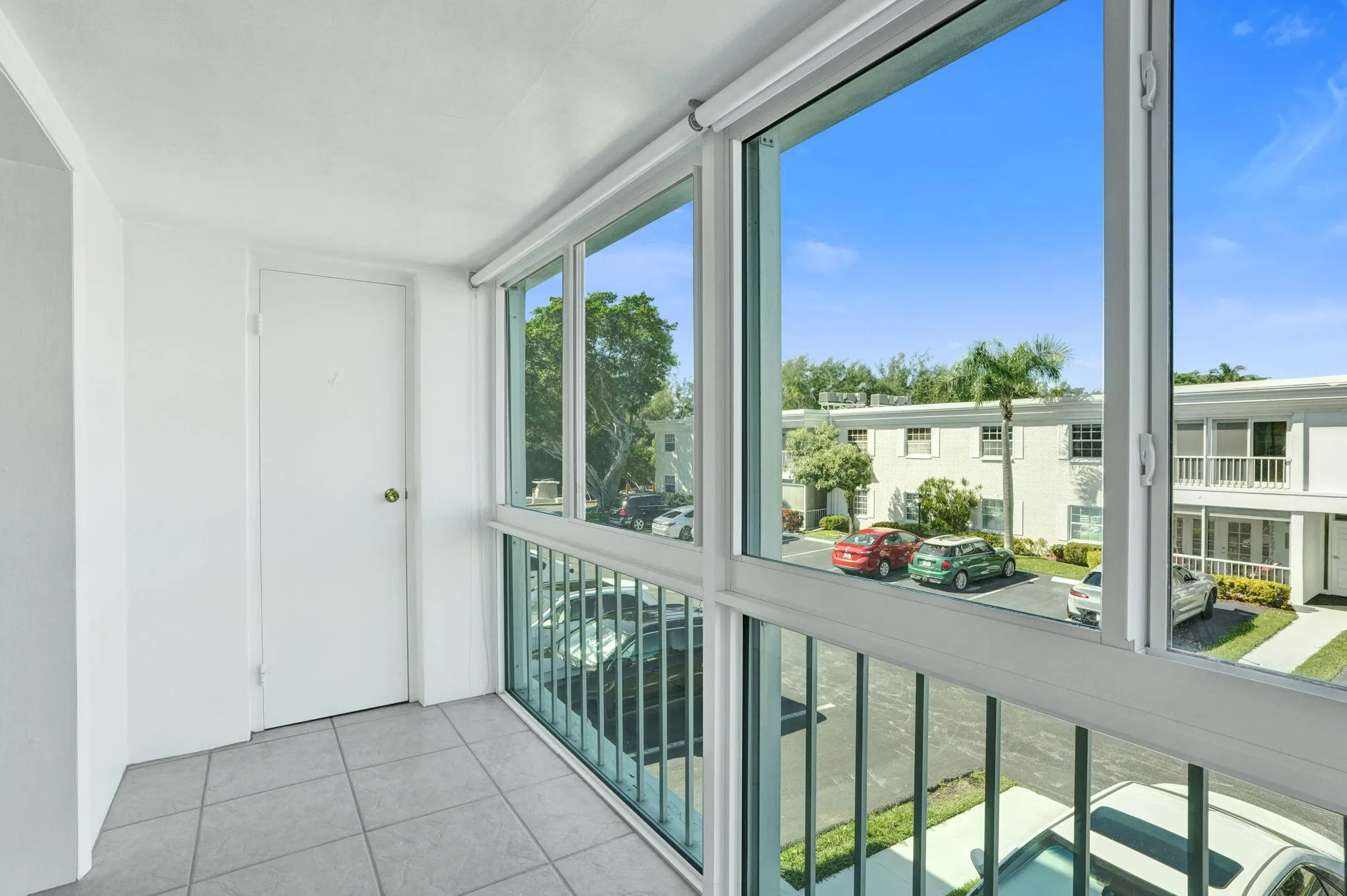 6469 BAY CLUB Drive #3