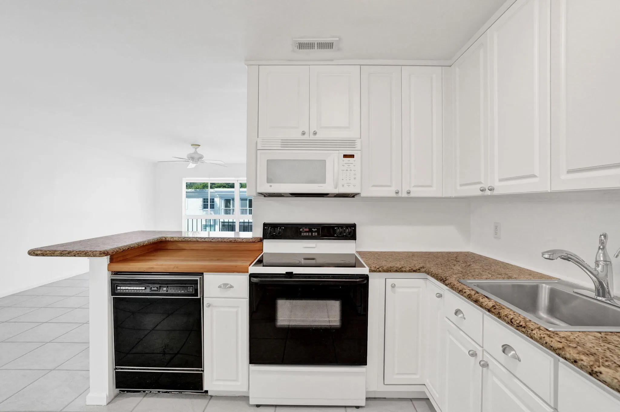 6469 BAY CLUB Drive #3
