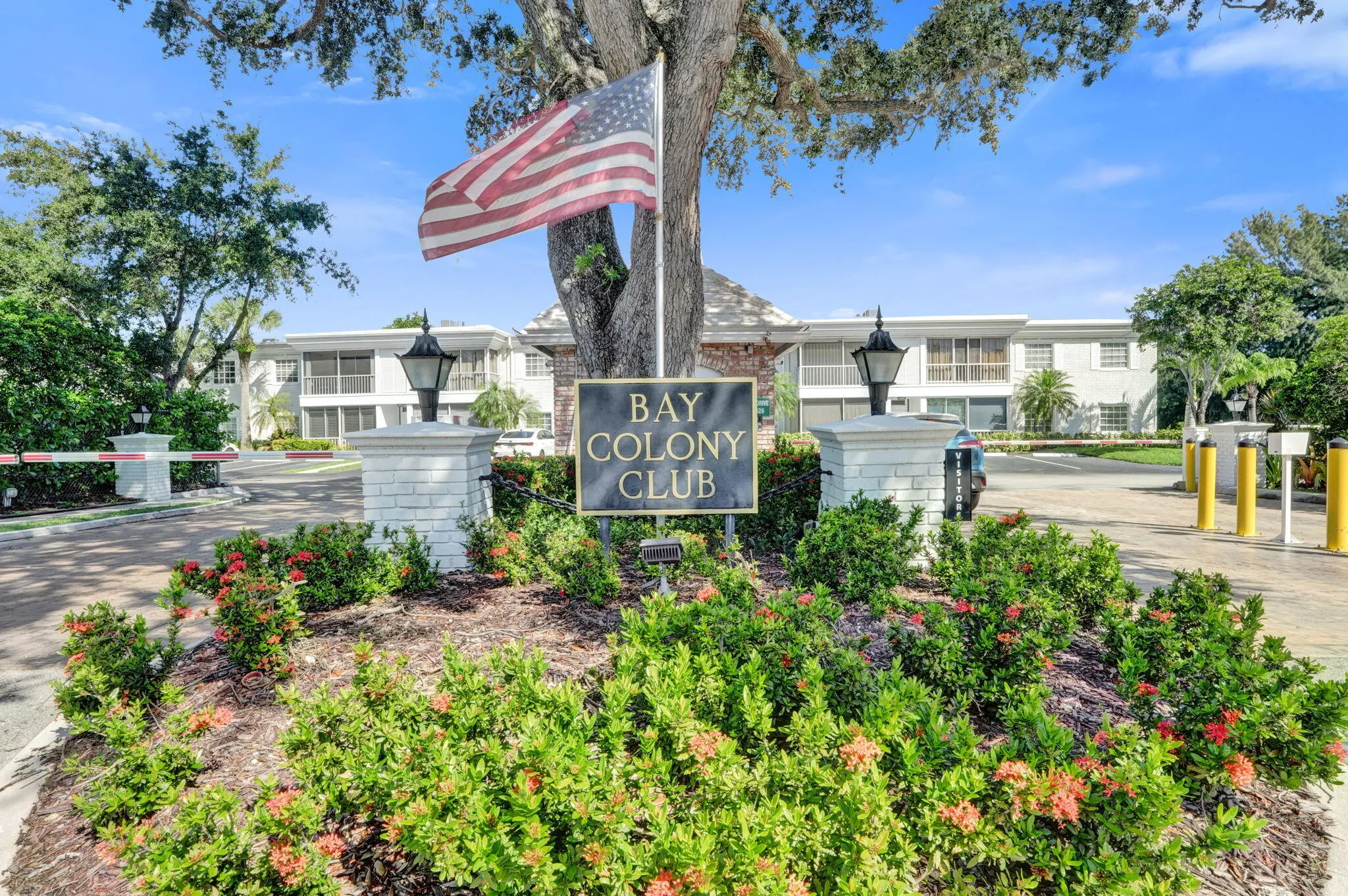 6469 BAY CLUB Drive #3