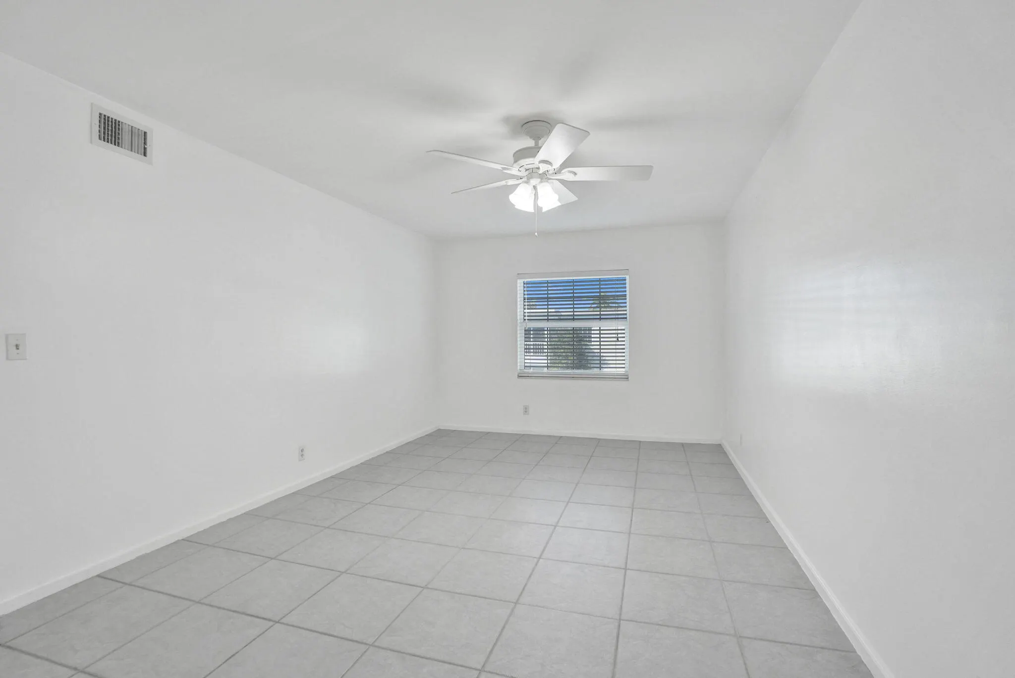 6469 BAY CLUB Drive #3