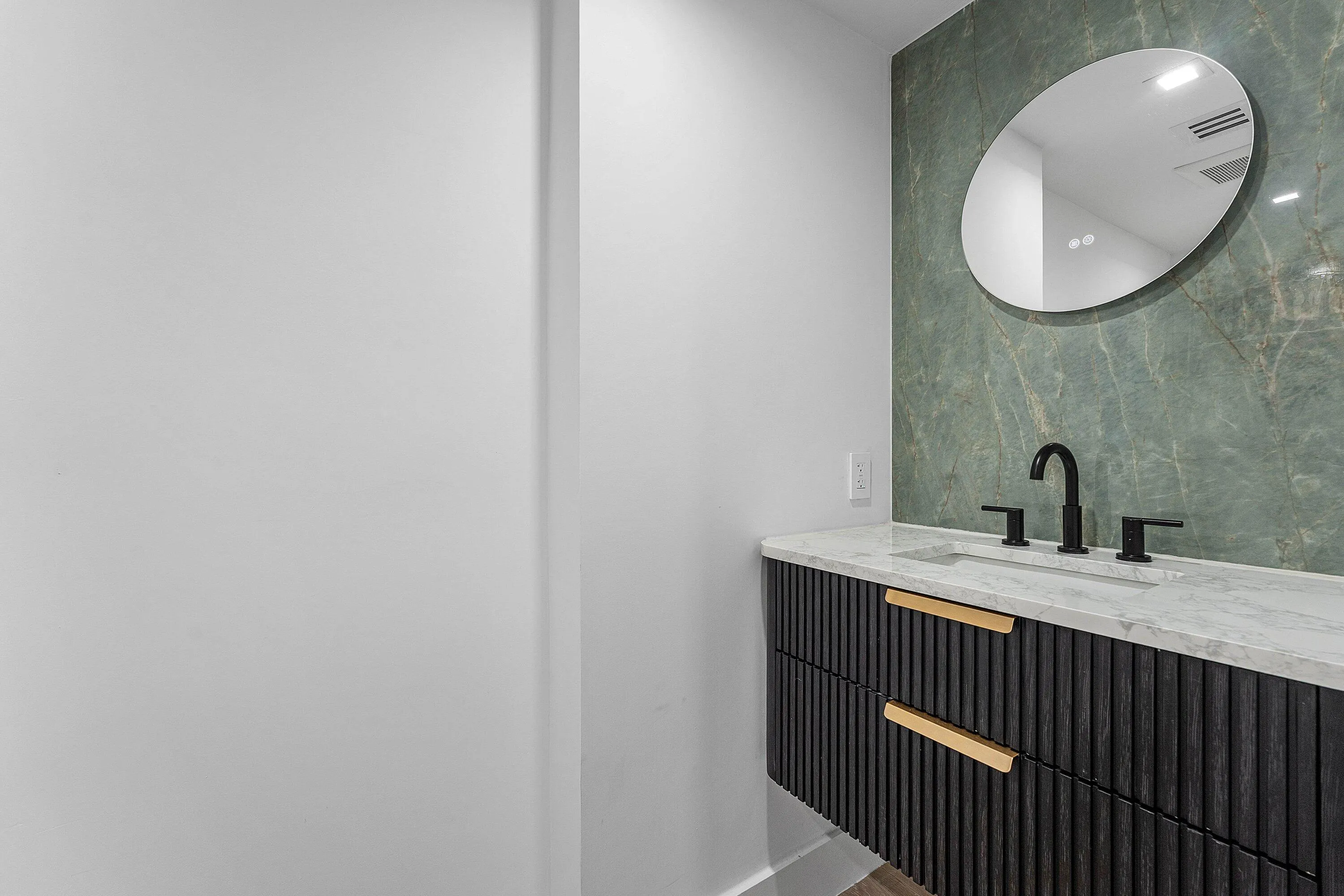 50 East Road #3C