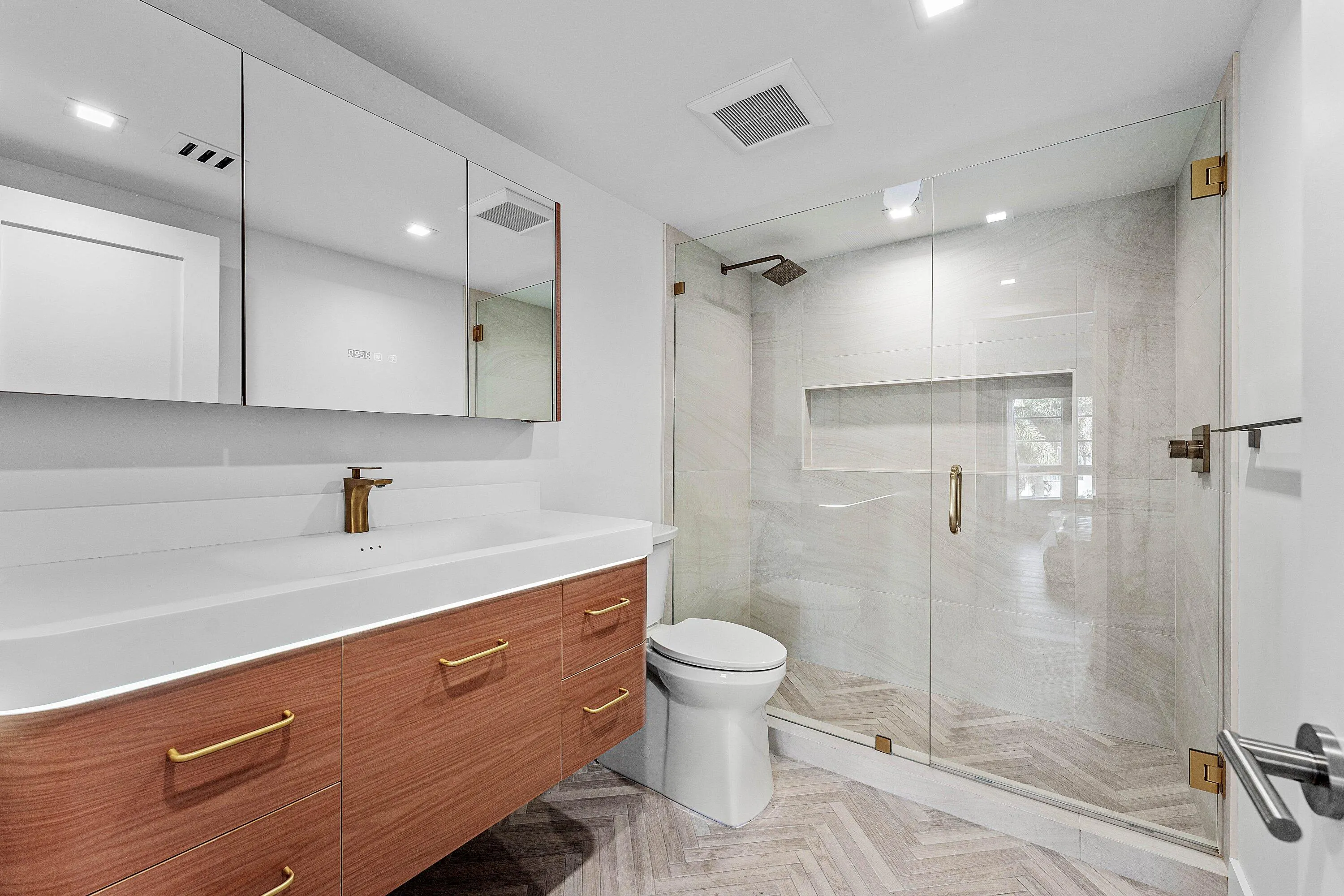 50 East Road #3C