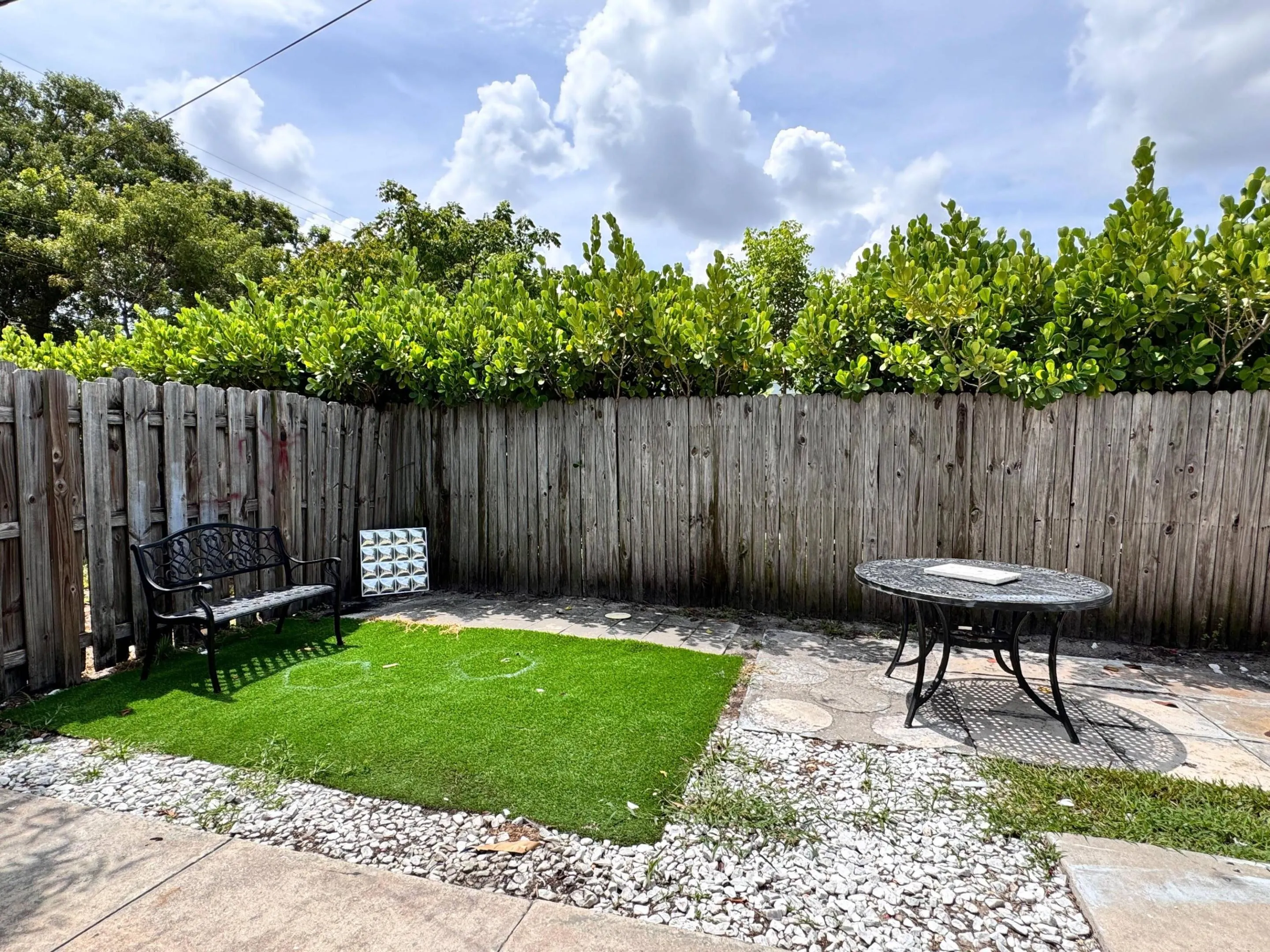 16 NE 9th Avenue
