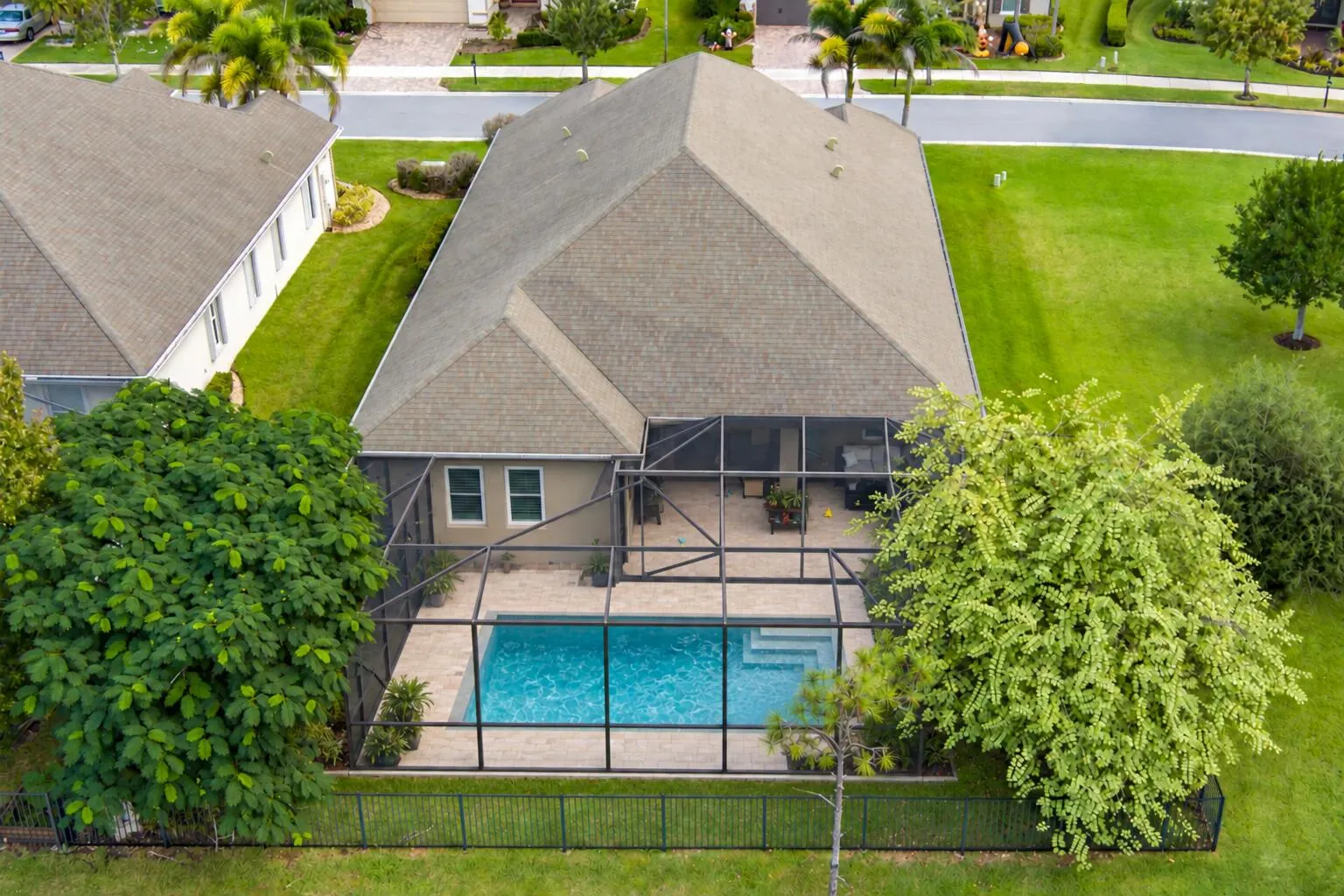 840 SW SUN Circle