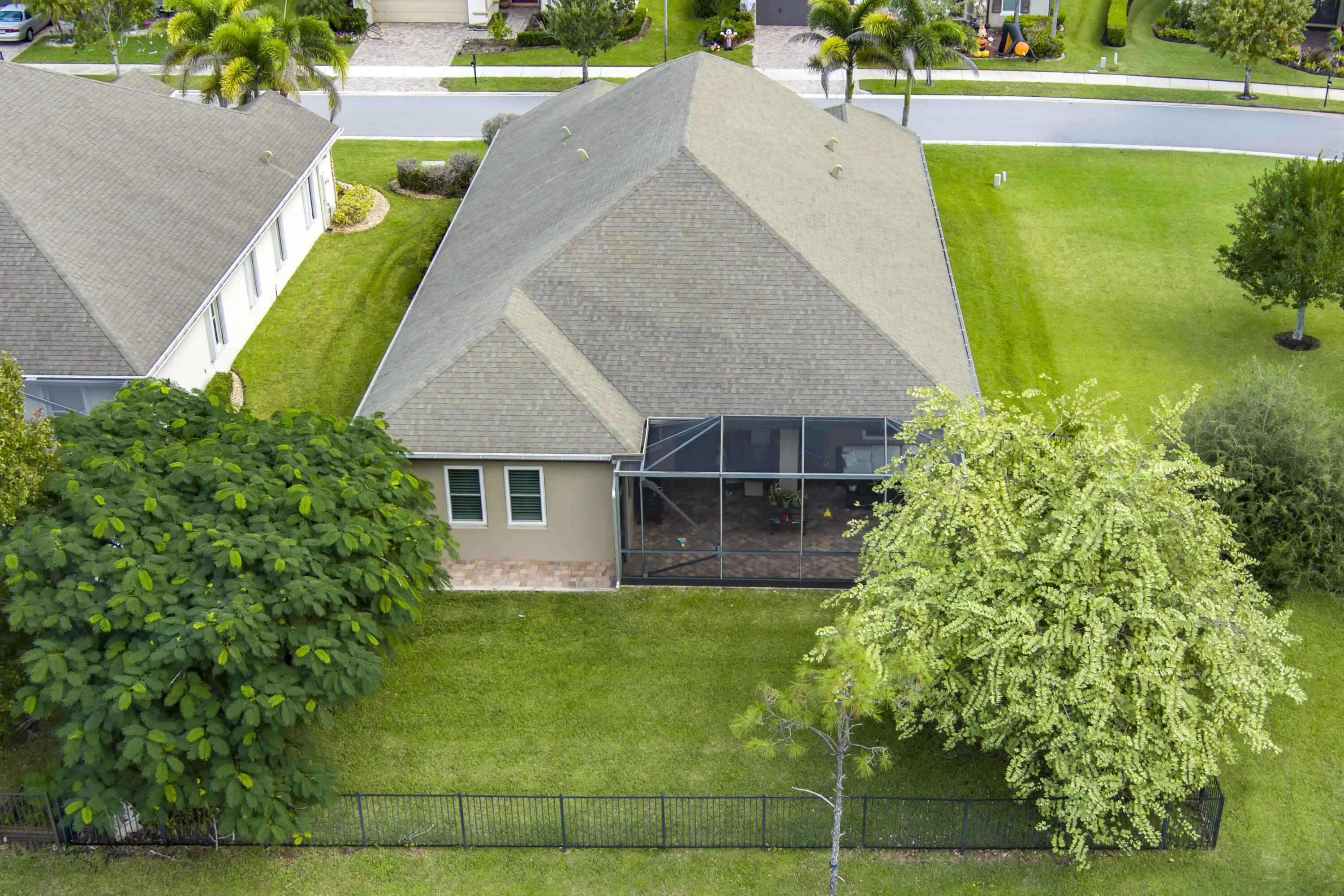 840 SW SUN Circle