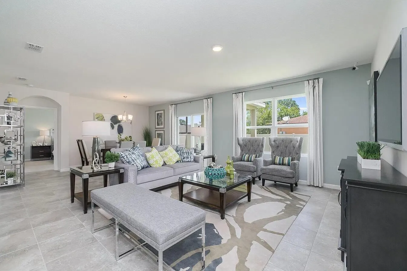 1009 SW Dilido Lane