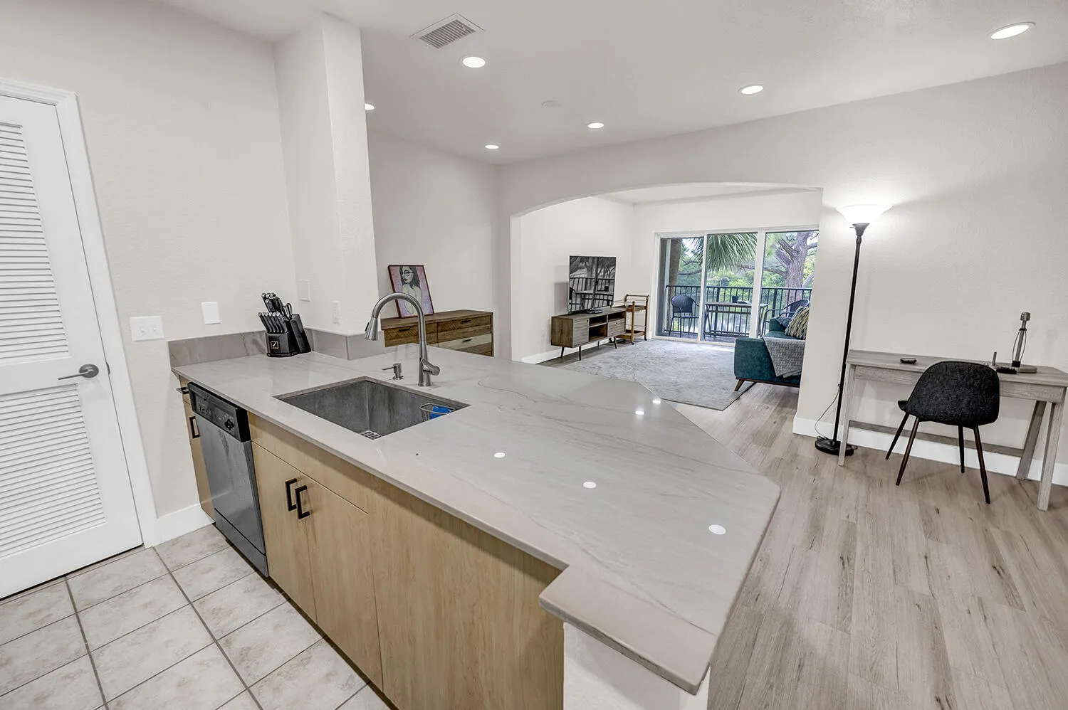 2103 BELMONT Place