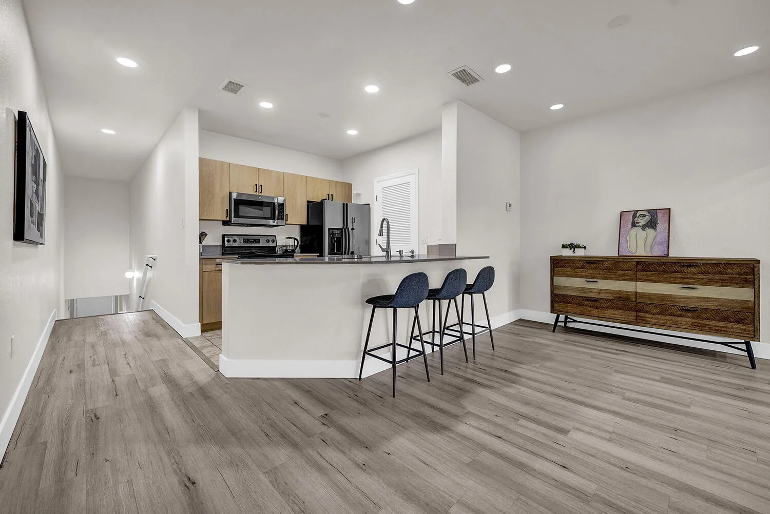 2103 BELMONT Place