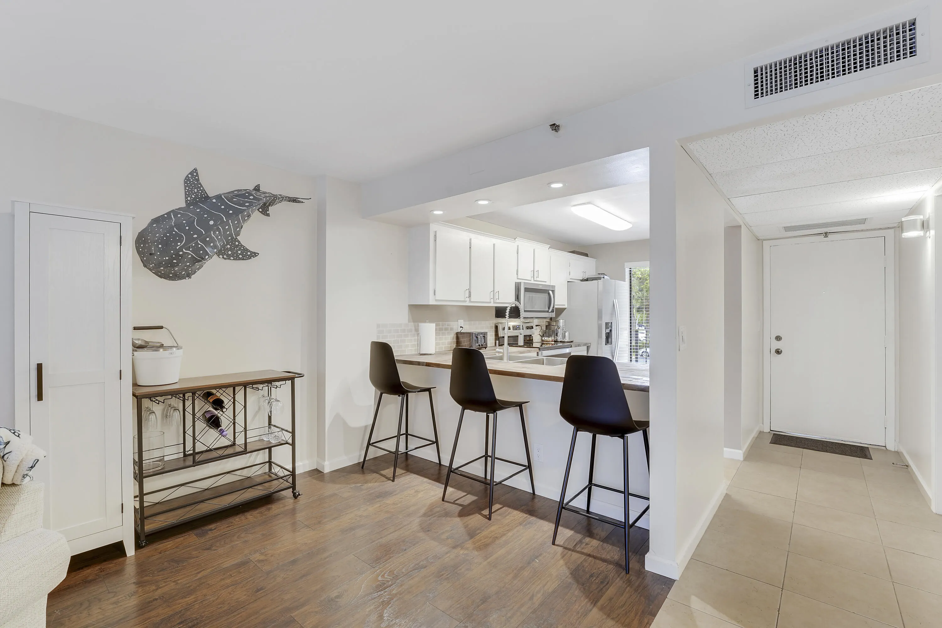 20 Royal Palm Way #204