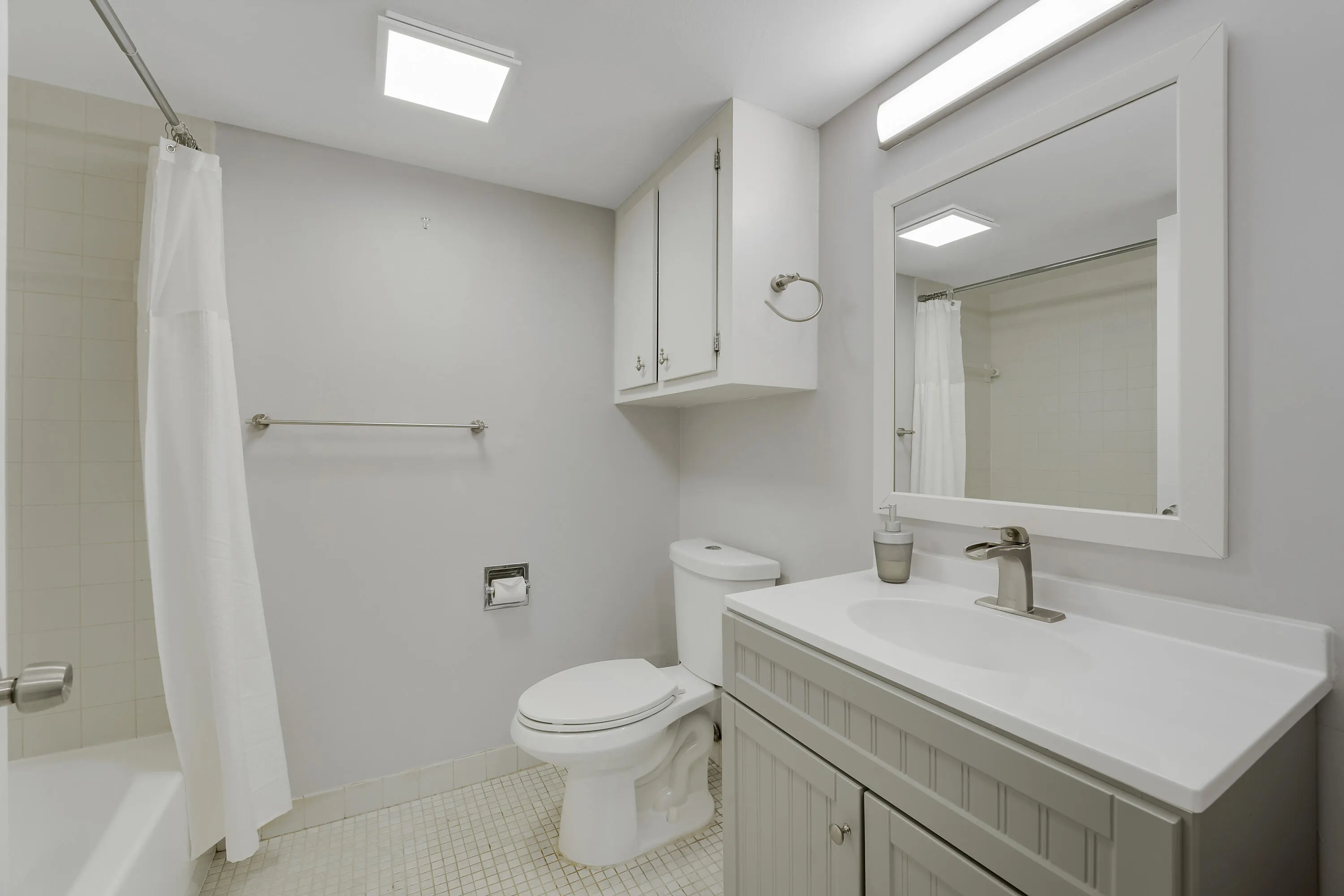 20 Royal Palm Way #204