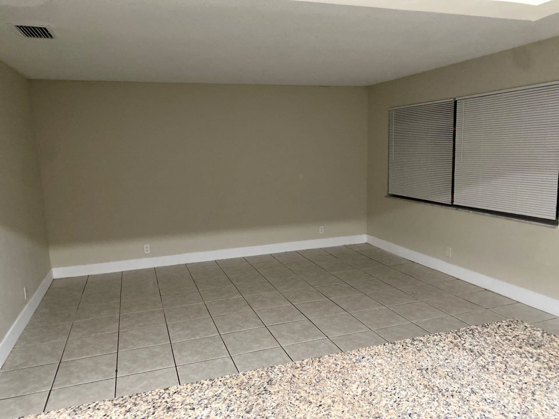 207 NW 32ND Court #206