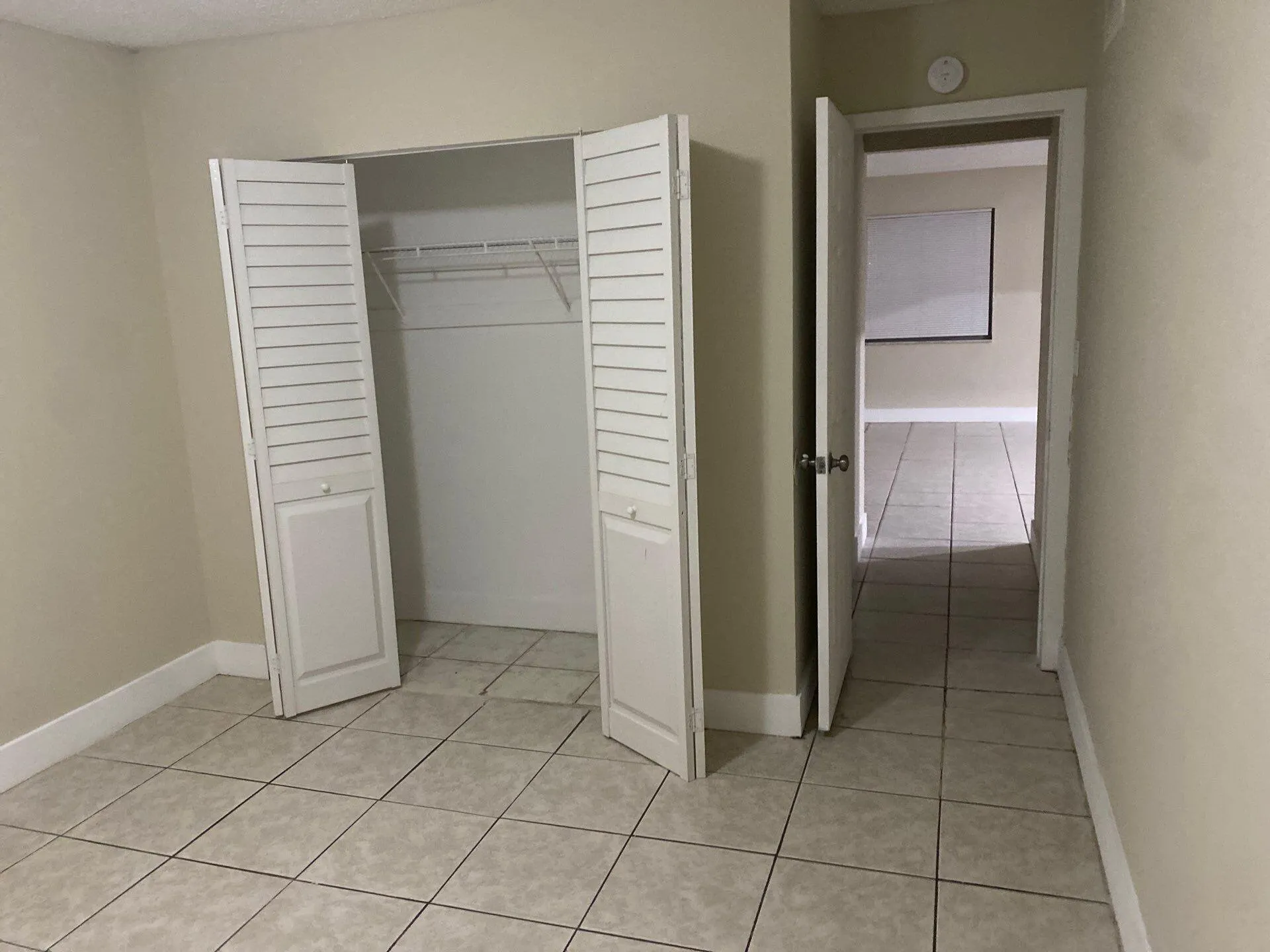 207 NW 32ND Court #206