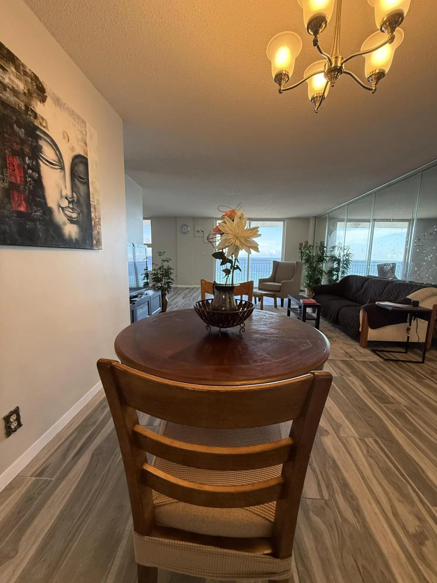 1051 HILLSBORO MILE #905E