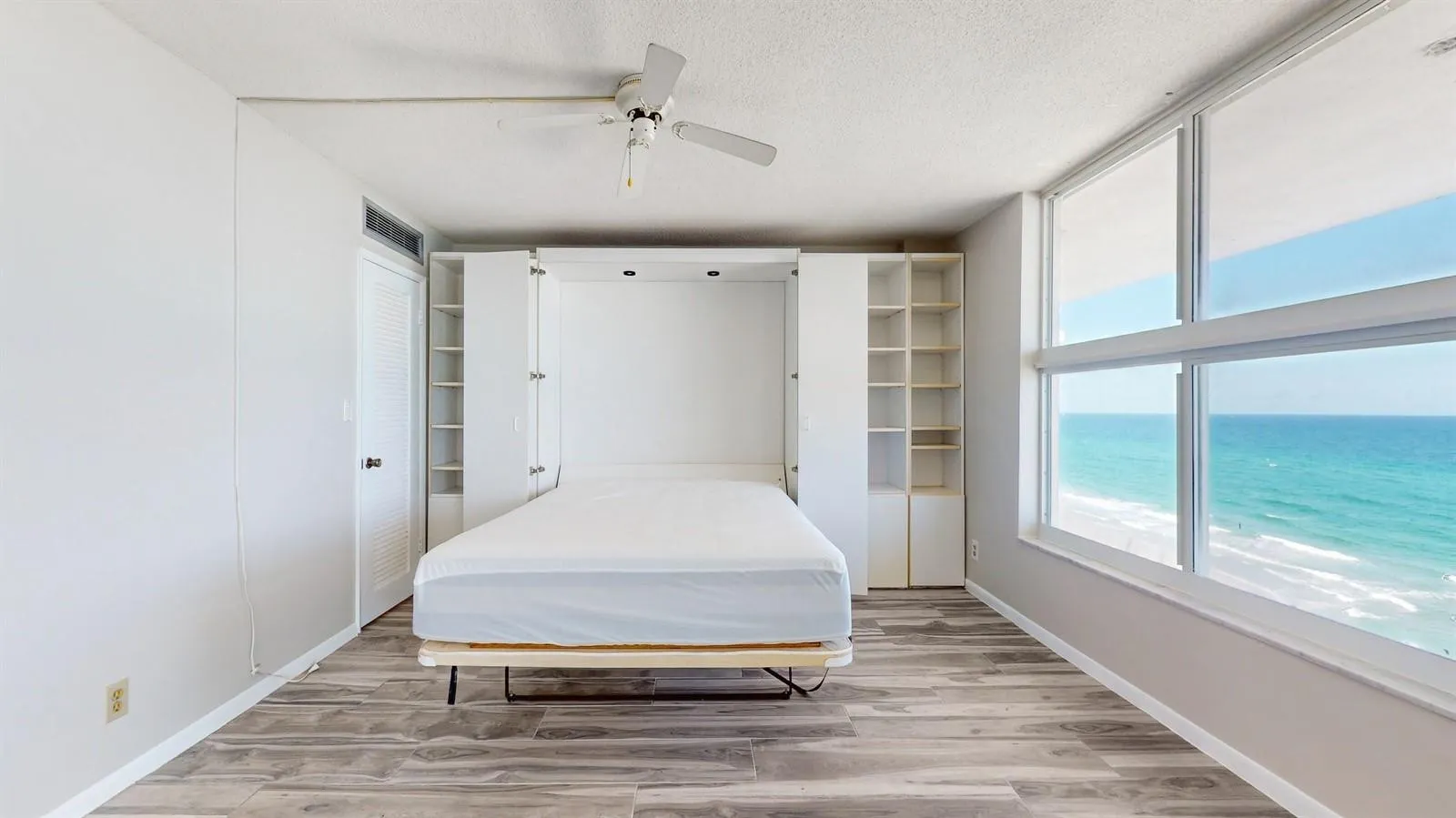1051 HILLSBORO MILE #905E