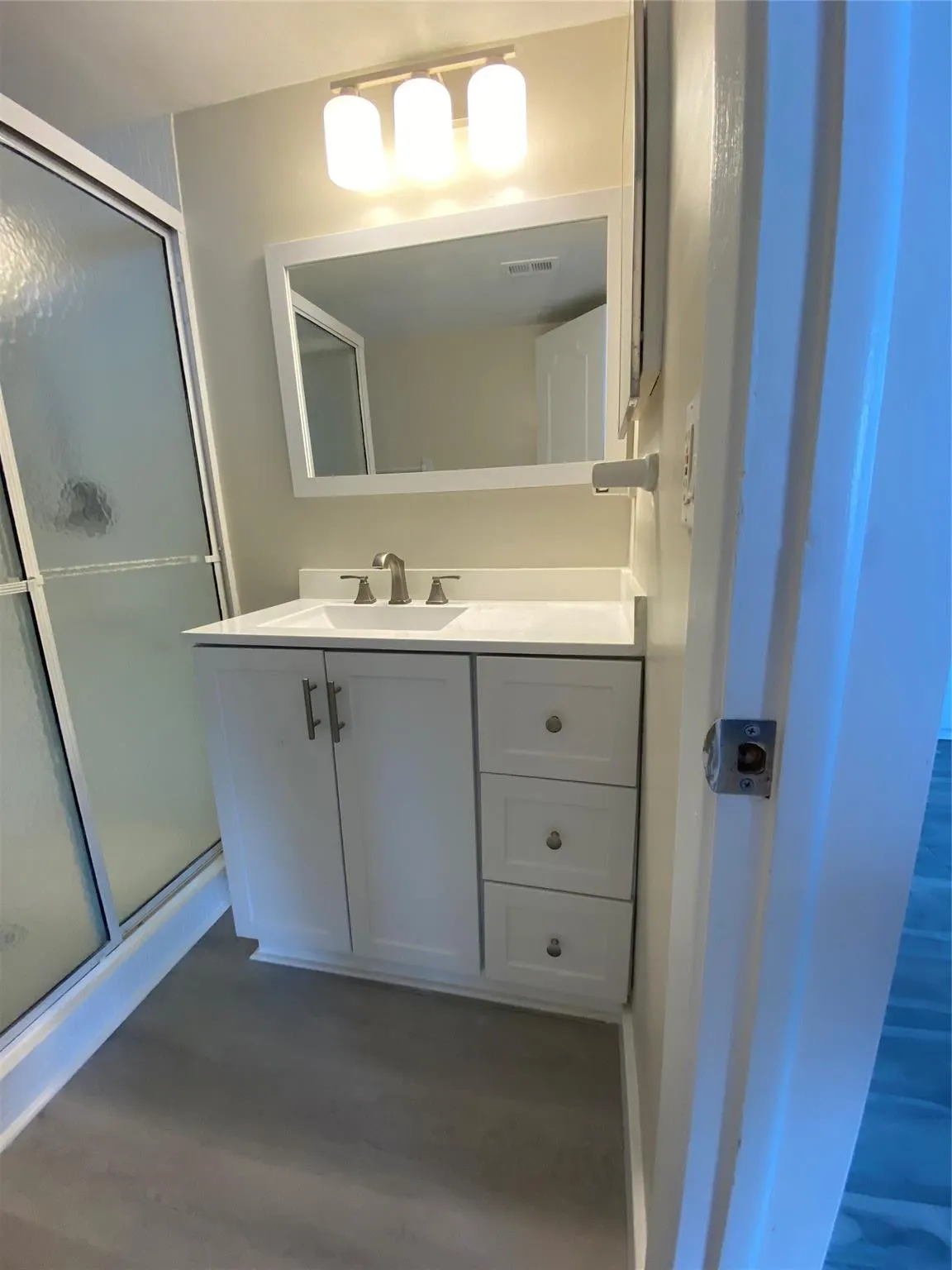 1051 HILLSBORO MILE #905E